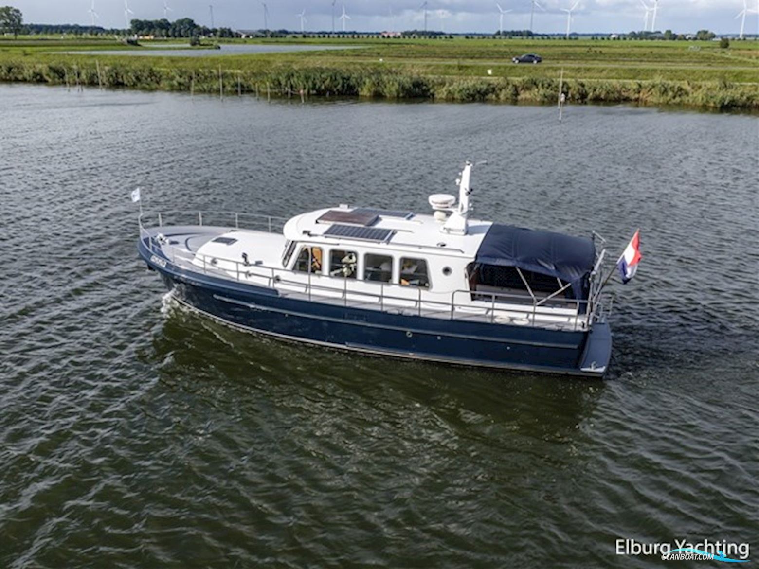 Hellingskip 1300 - Open Kuip