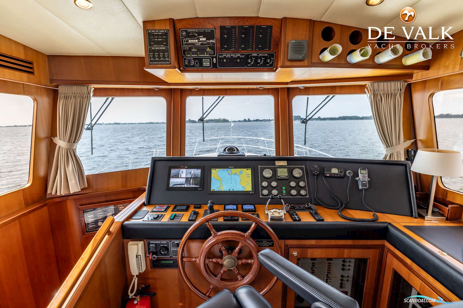 Hershine 61 Pilothouse