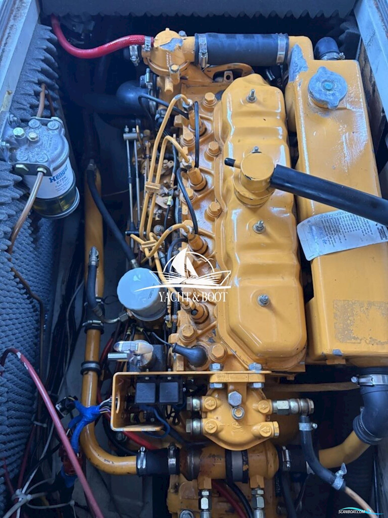 Holländischer Werftbau Crowntrawler 830