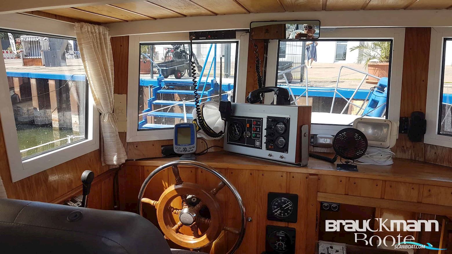 Holland Stromer 720