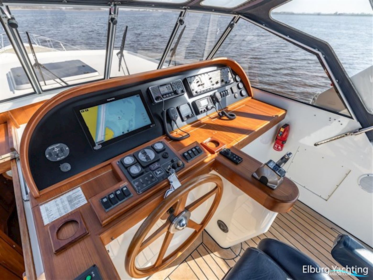 Holterman 48 Trawler - Stabilizers 