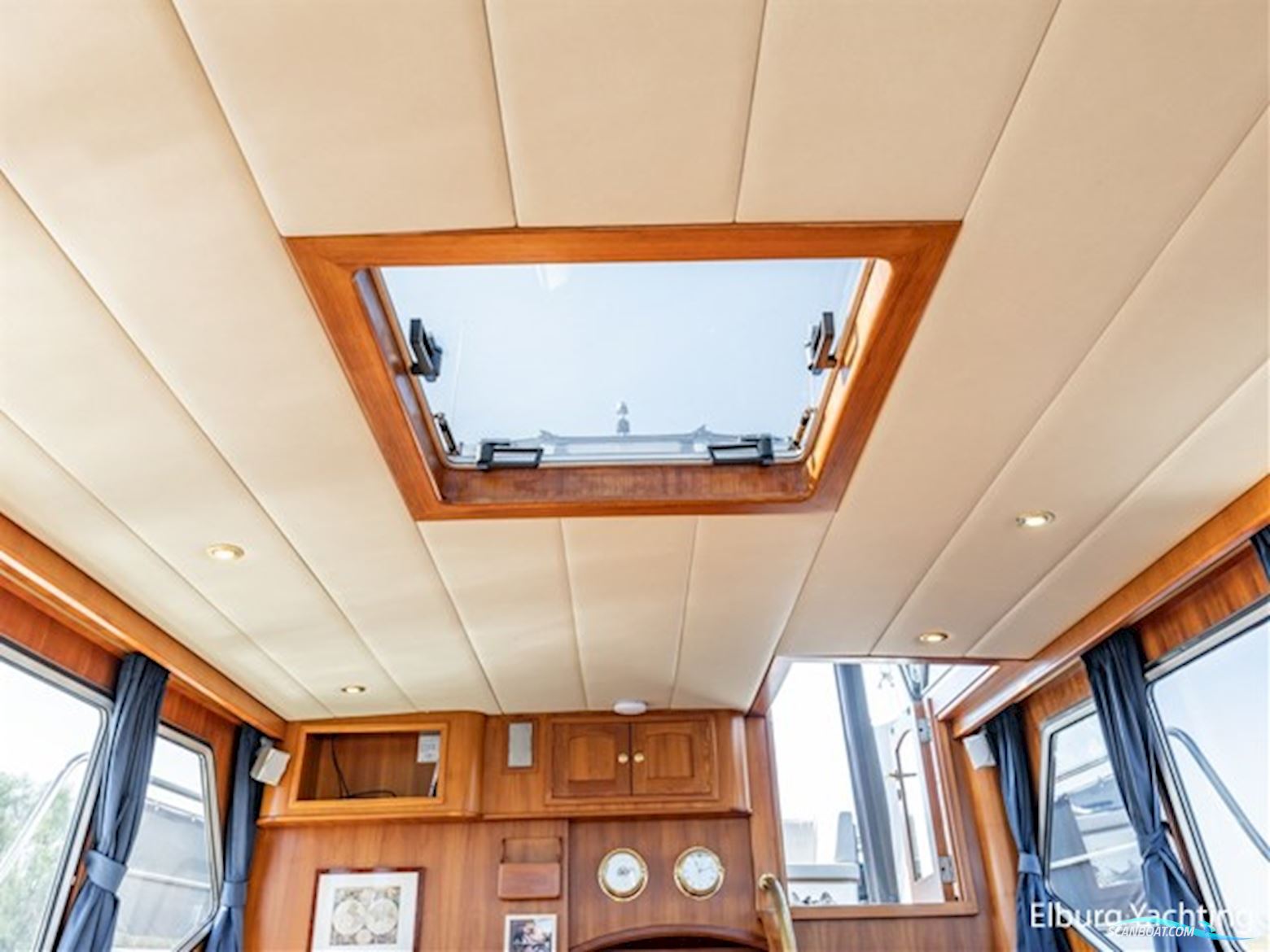 Holterman 48 Trawler - Stabilizers 