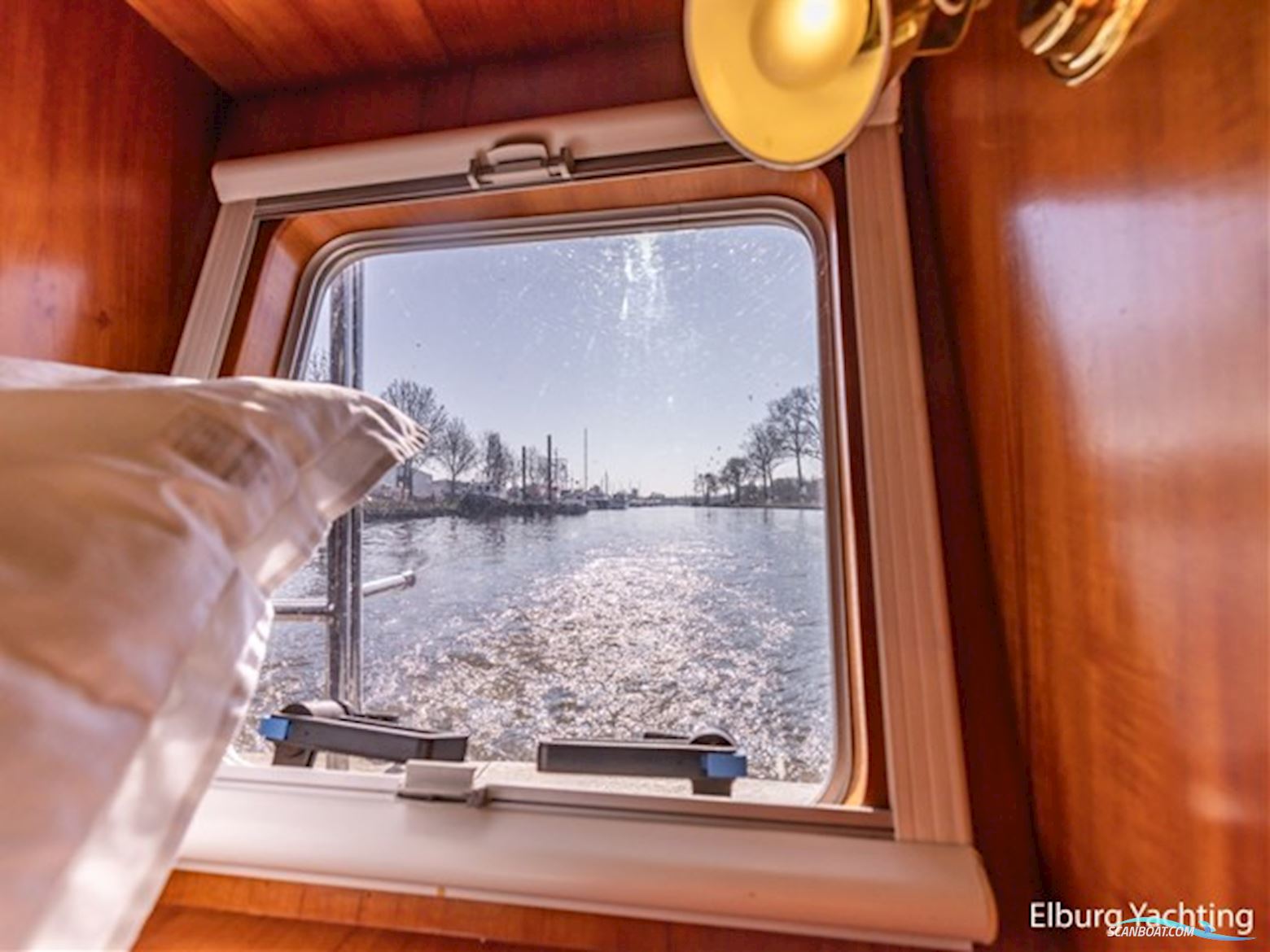 Holterman 48 Trawler - Stabilizers 