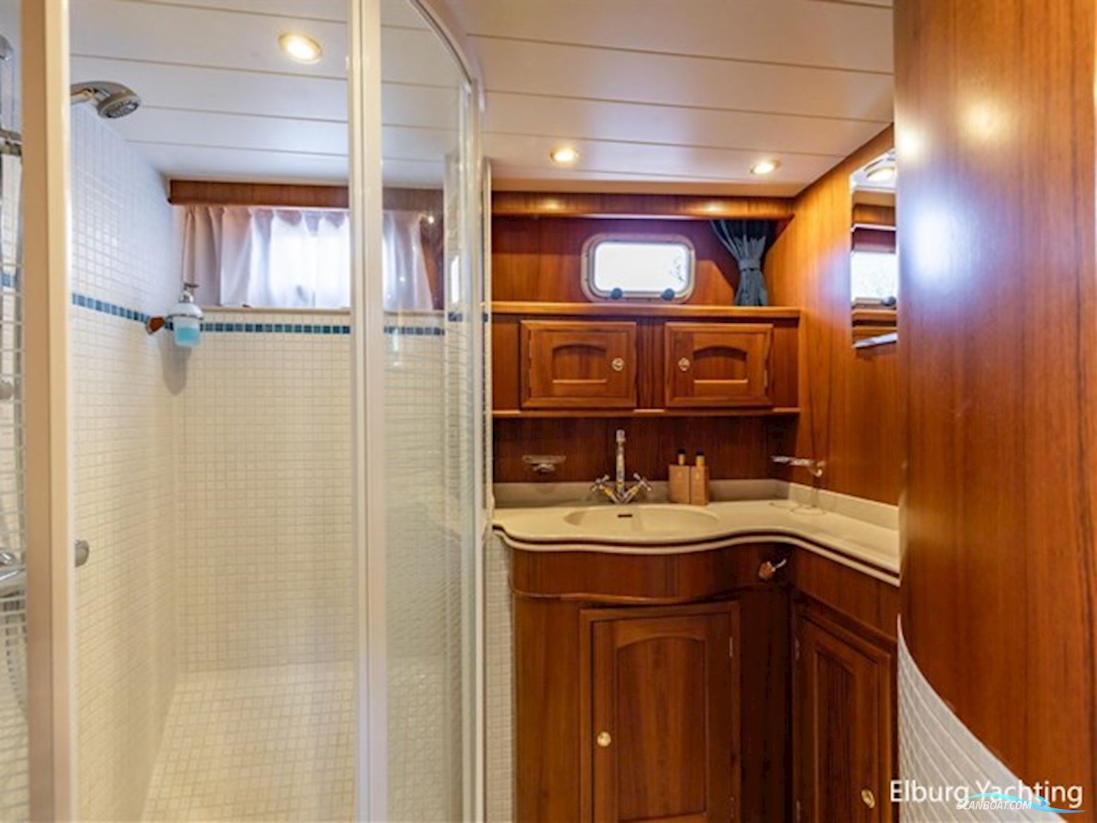 Holterman 48 Trawler - Stabilizers 