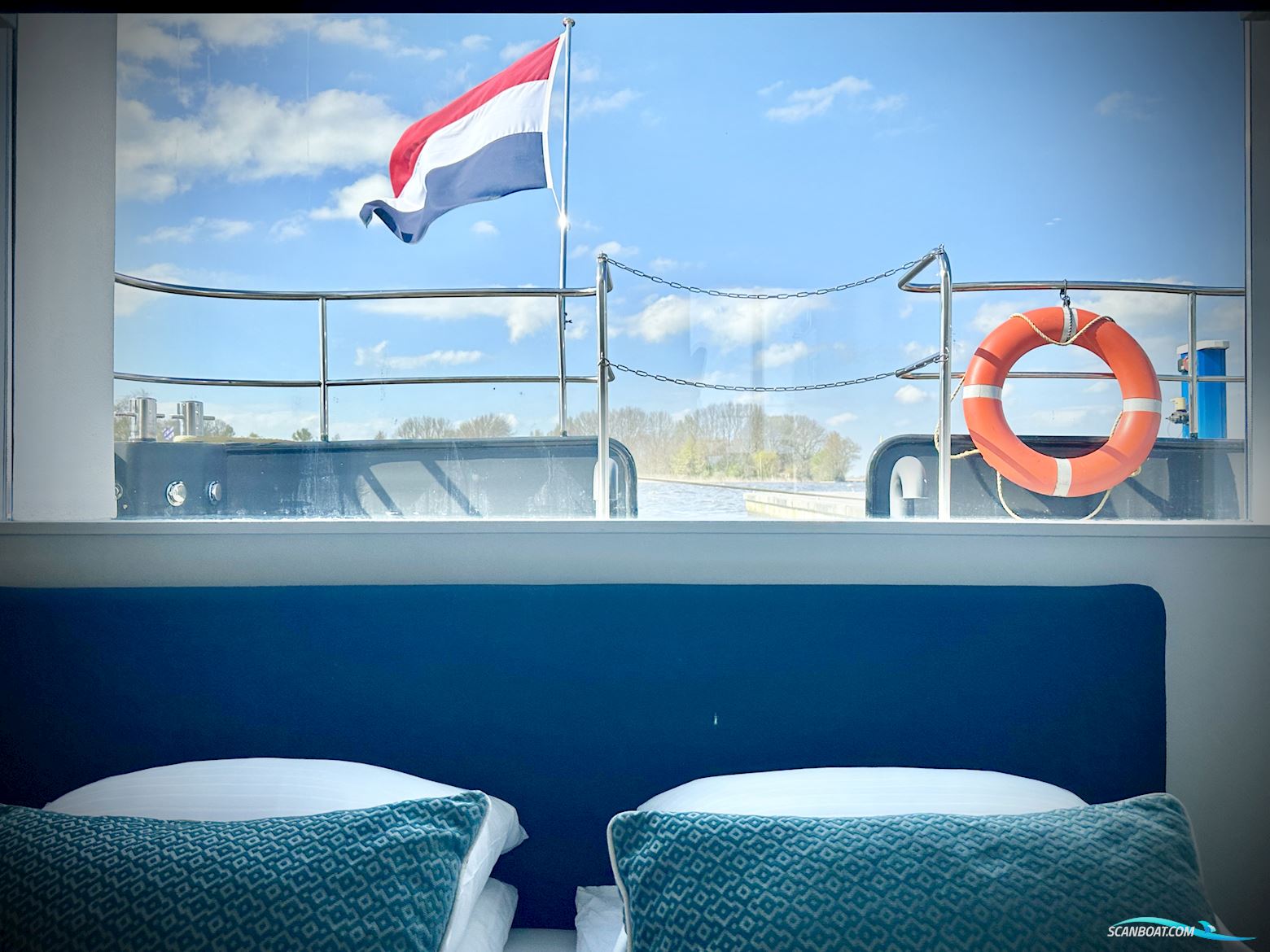 Homeship Vaarloft Volledig Elektrische Houseboat