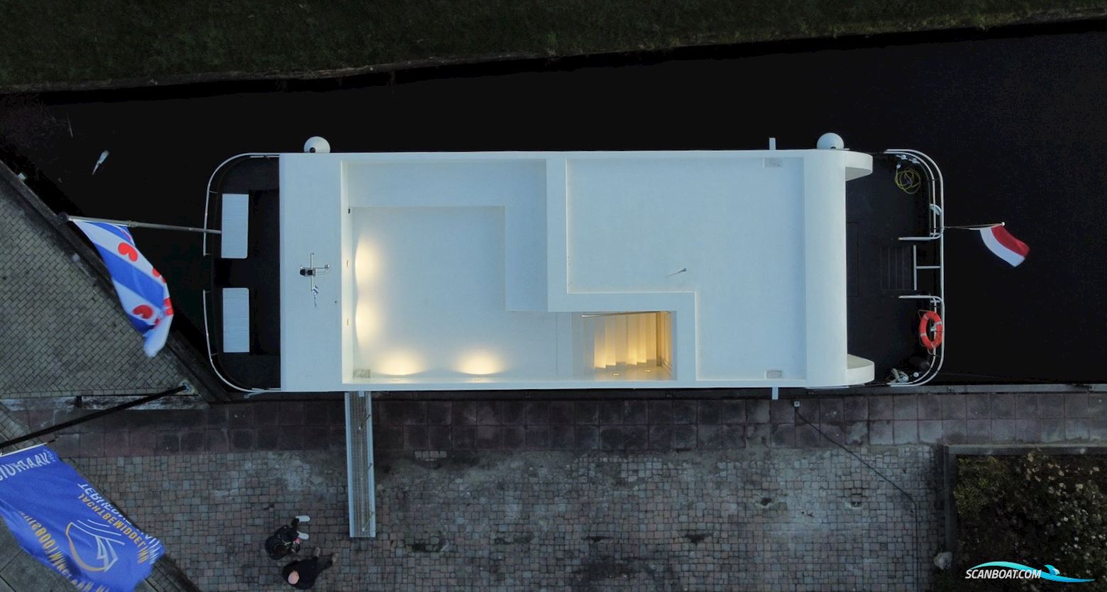 Homeship Vaarloft Volledig Elektrische Houseboat