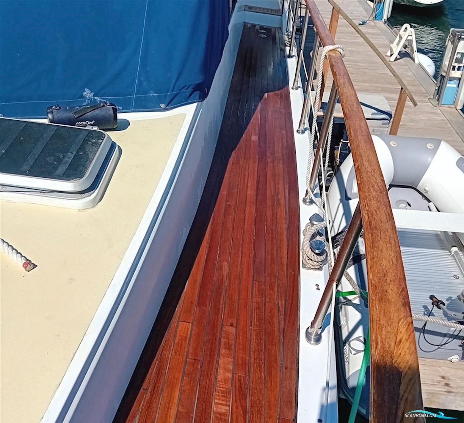 Horizon 47 Trawler Motor Yacht