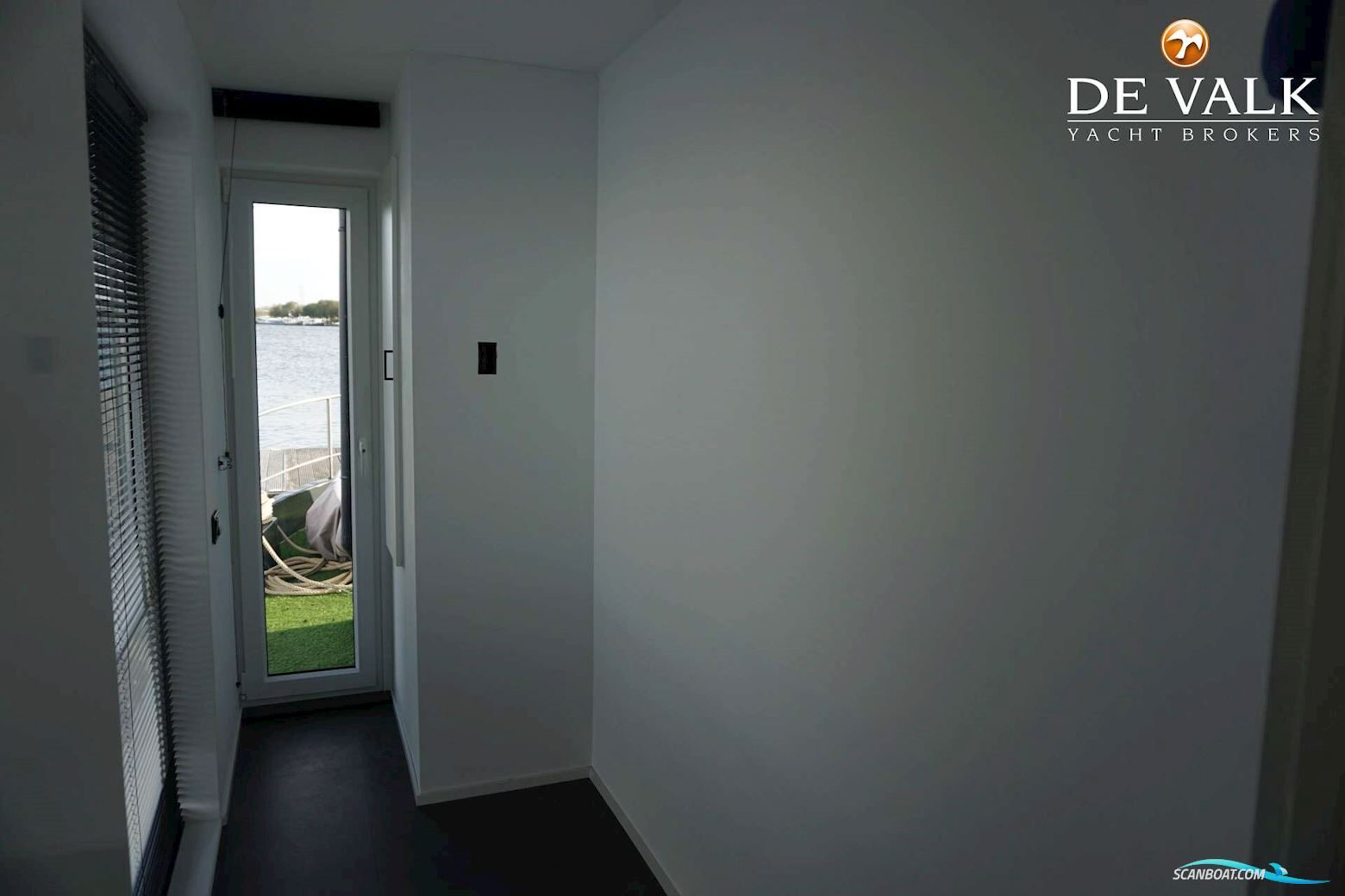 Houseboat 19.50 METER