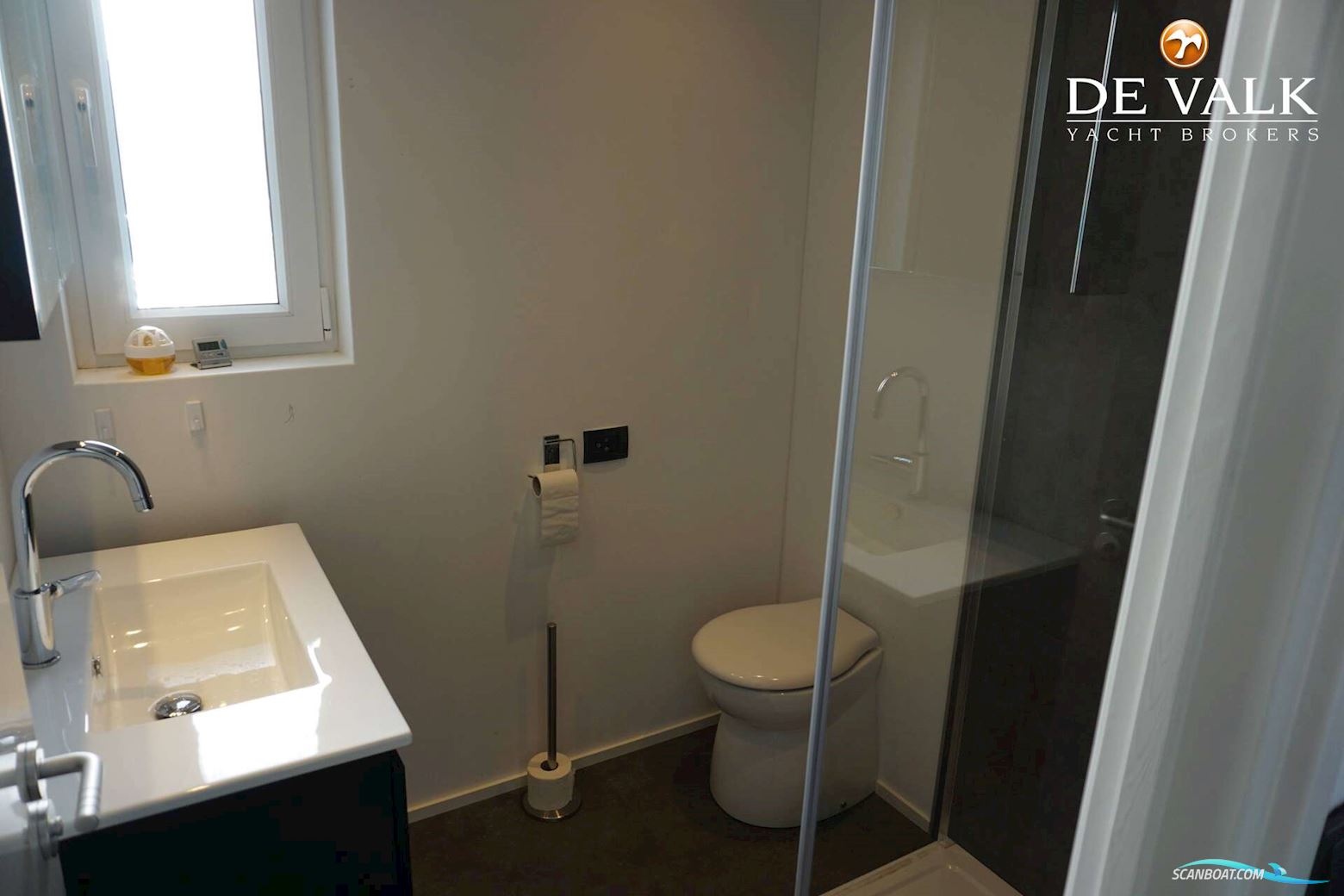 Houseboat 19.50 METER