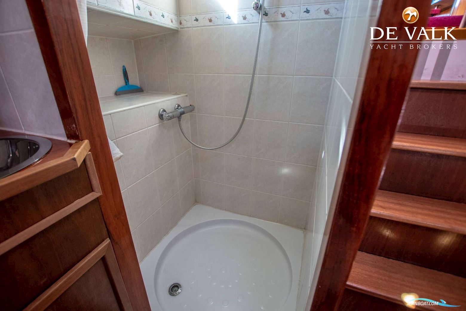 Houseboat MS COMPAGNON