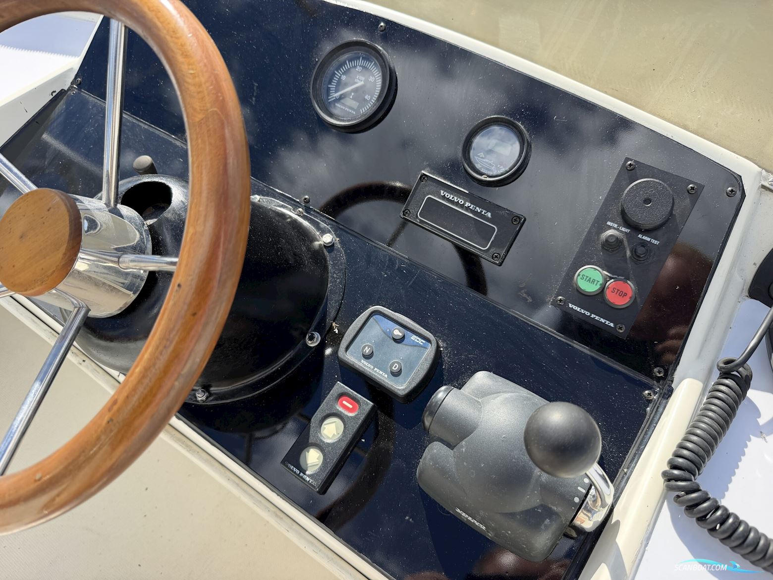 Hsö 30 Flybridge