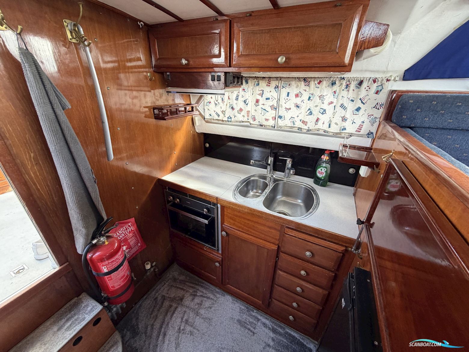 Hsö 30 Flybridge