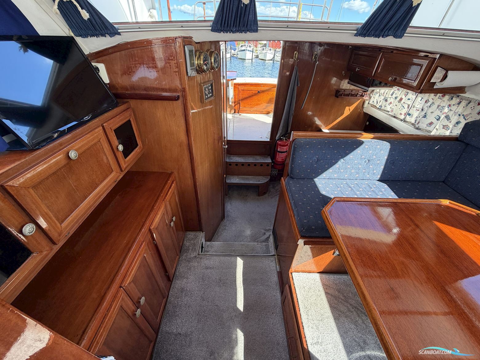 Hsö 30 Flybridge