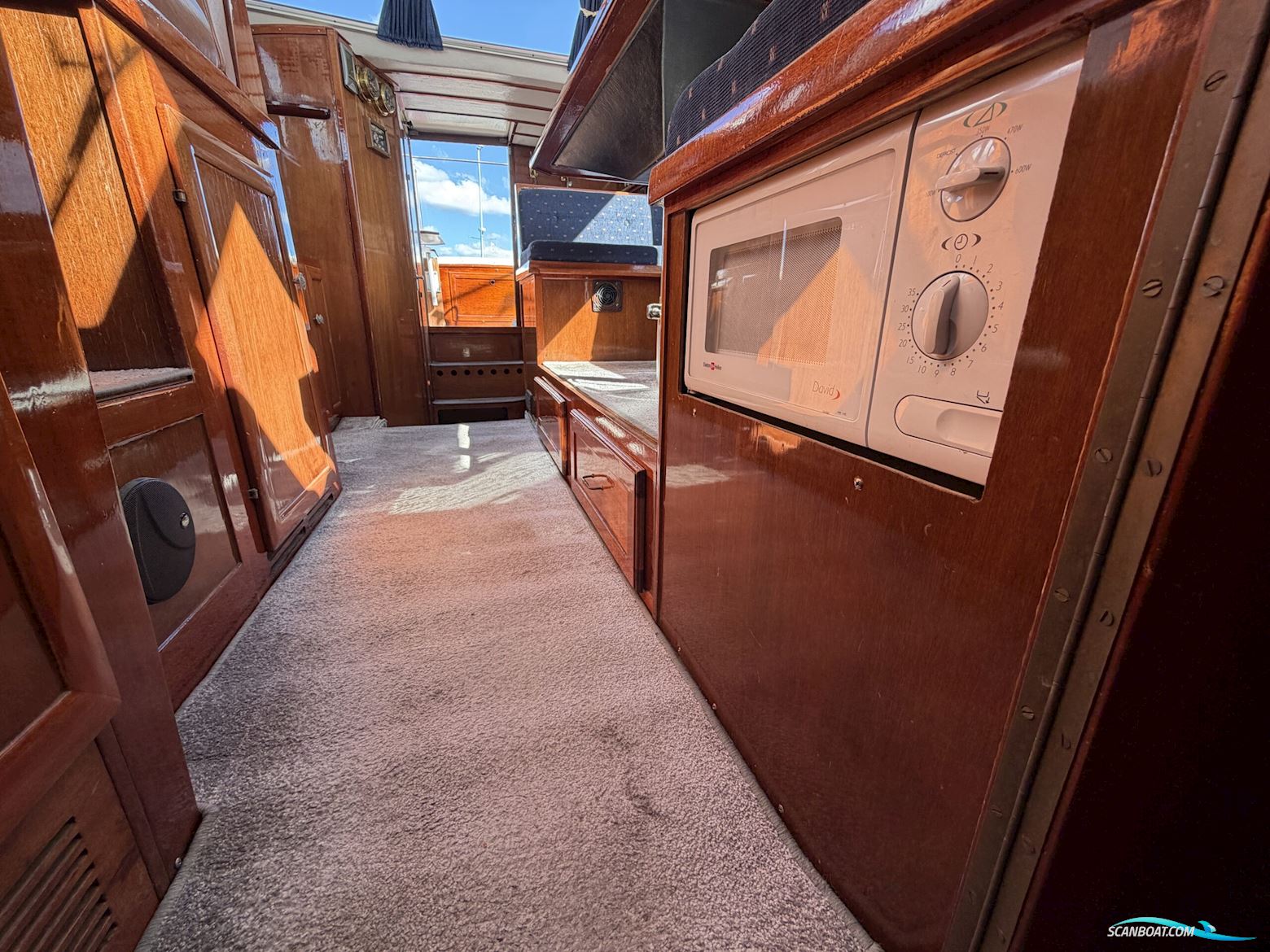 Hsö 30 Flybridge