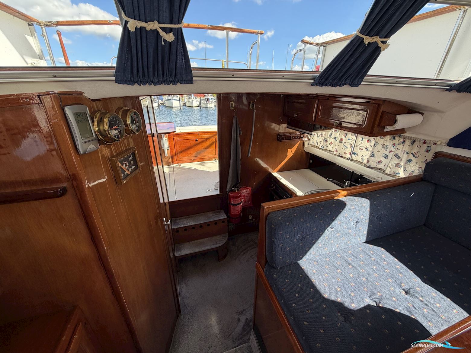 Hsö 30 Flybridge