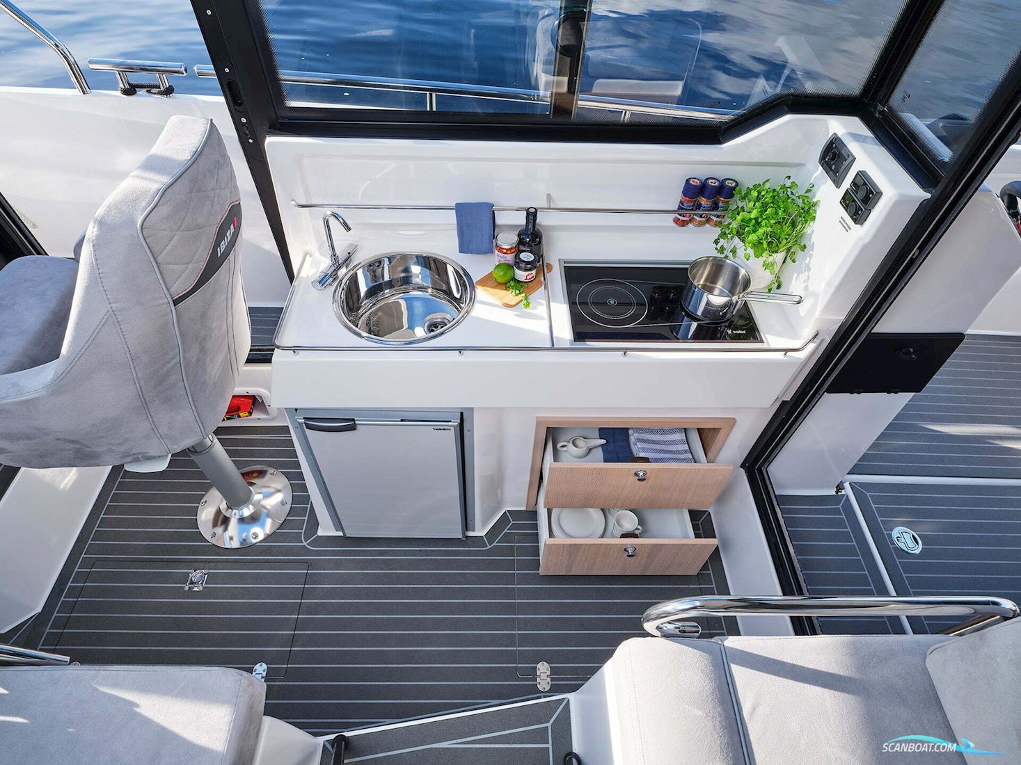 Ibiza 911 Grand Explorer