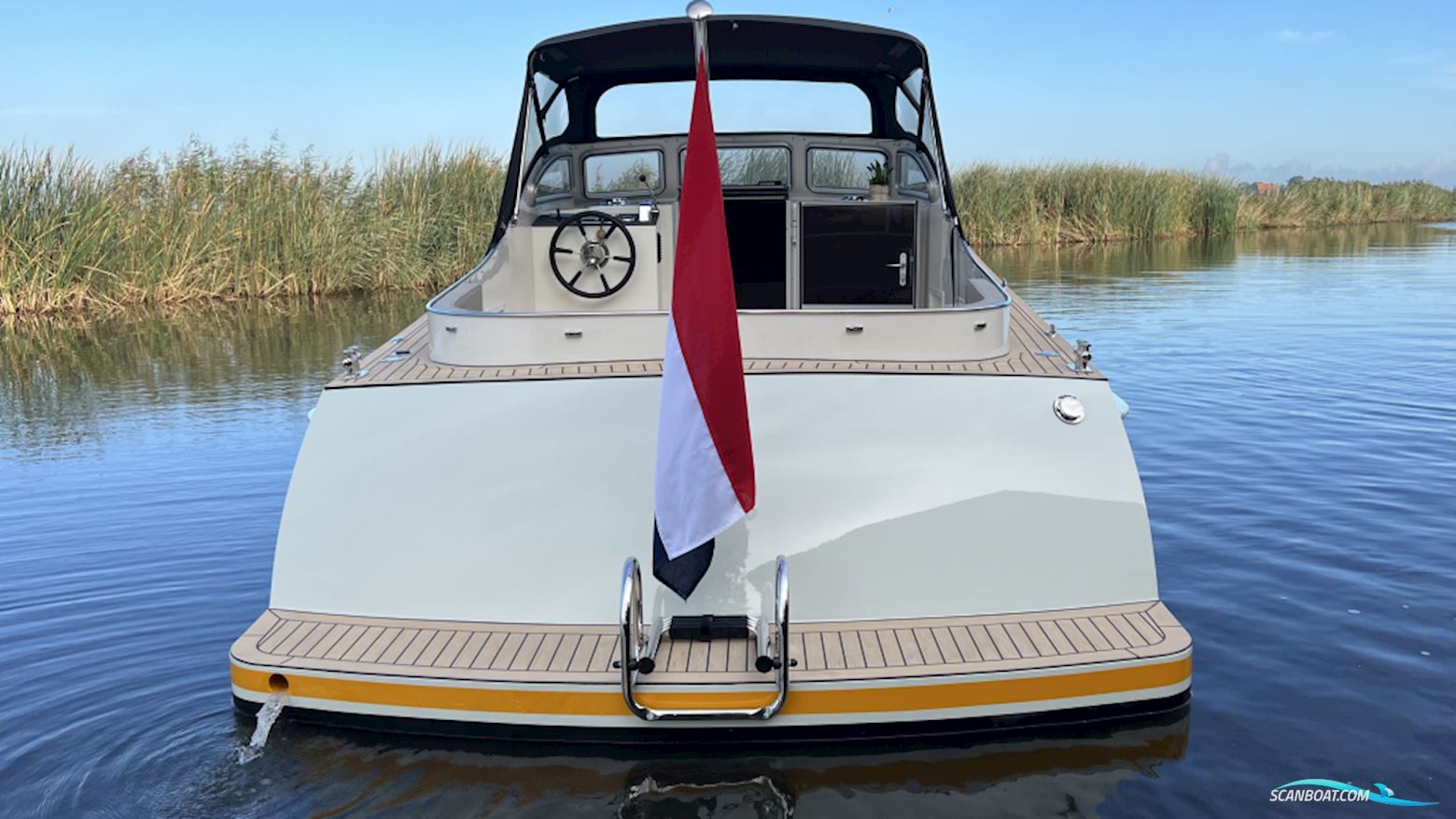 Ijzendoorn Yachts Tender Cabin 800