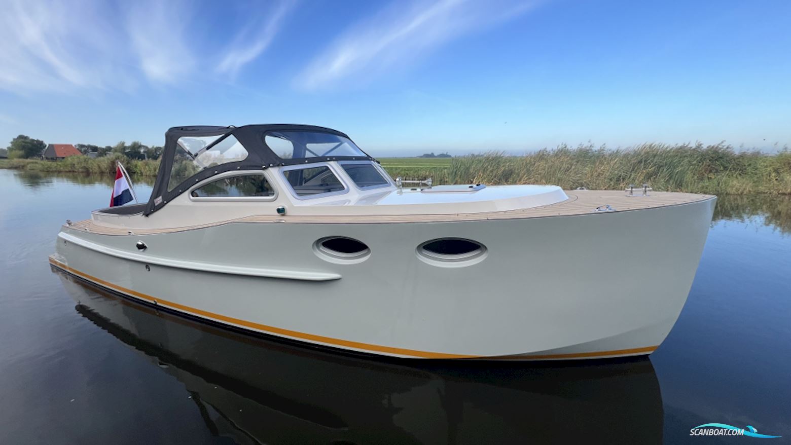 Ijzendoorn Yachts Tender Cabin 800