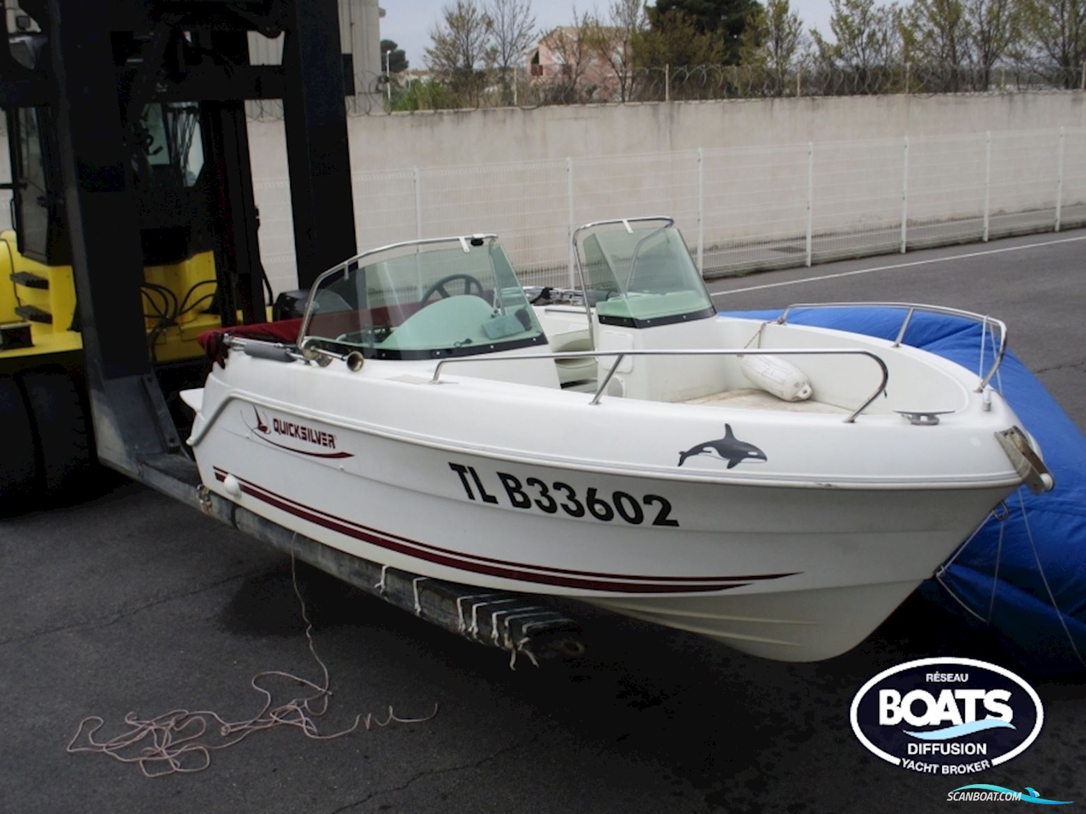 inconnu QUICKSILVER 520 OPEN Motorbåt 2000, med MERCURY motor, Frankrike