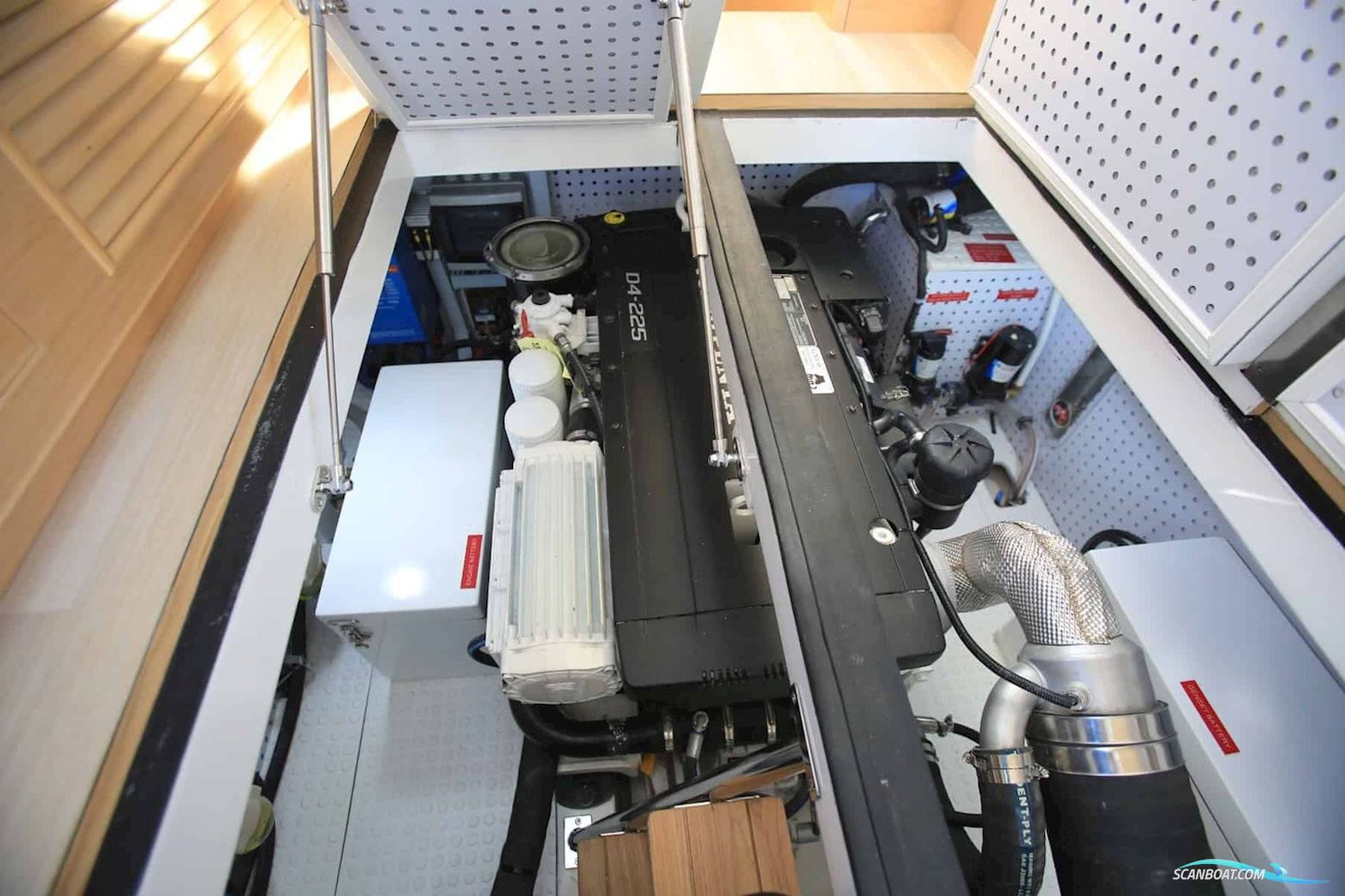 Integrity Trawlers 340SX