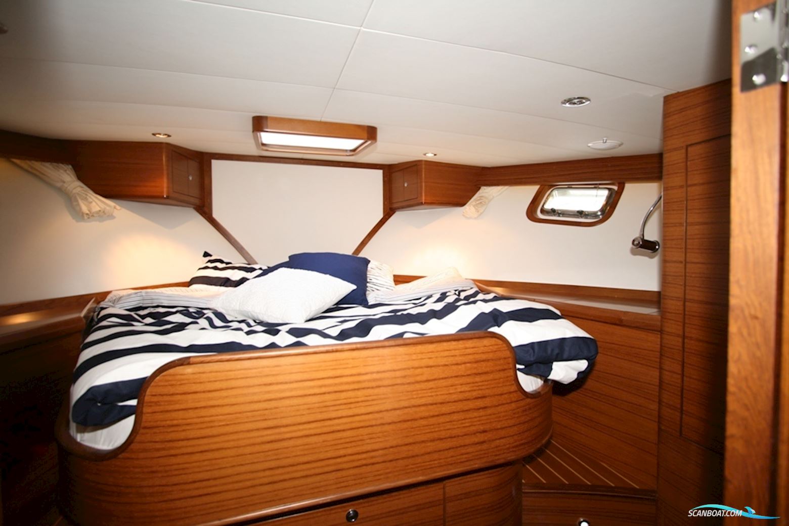 Integrity Trawlers Coastal Express 550CE