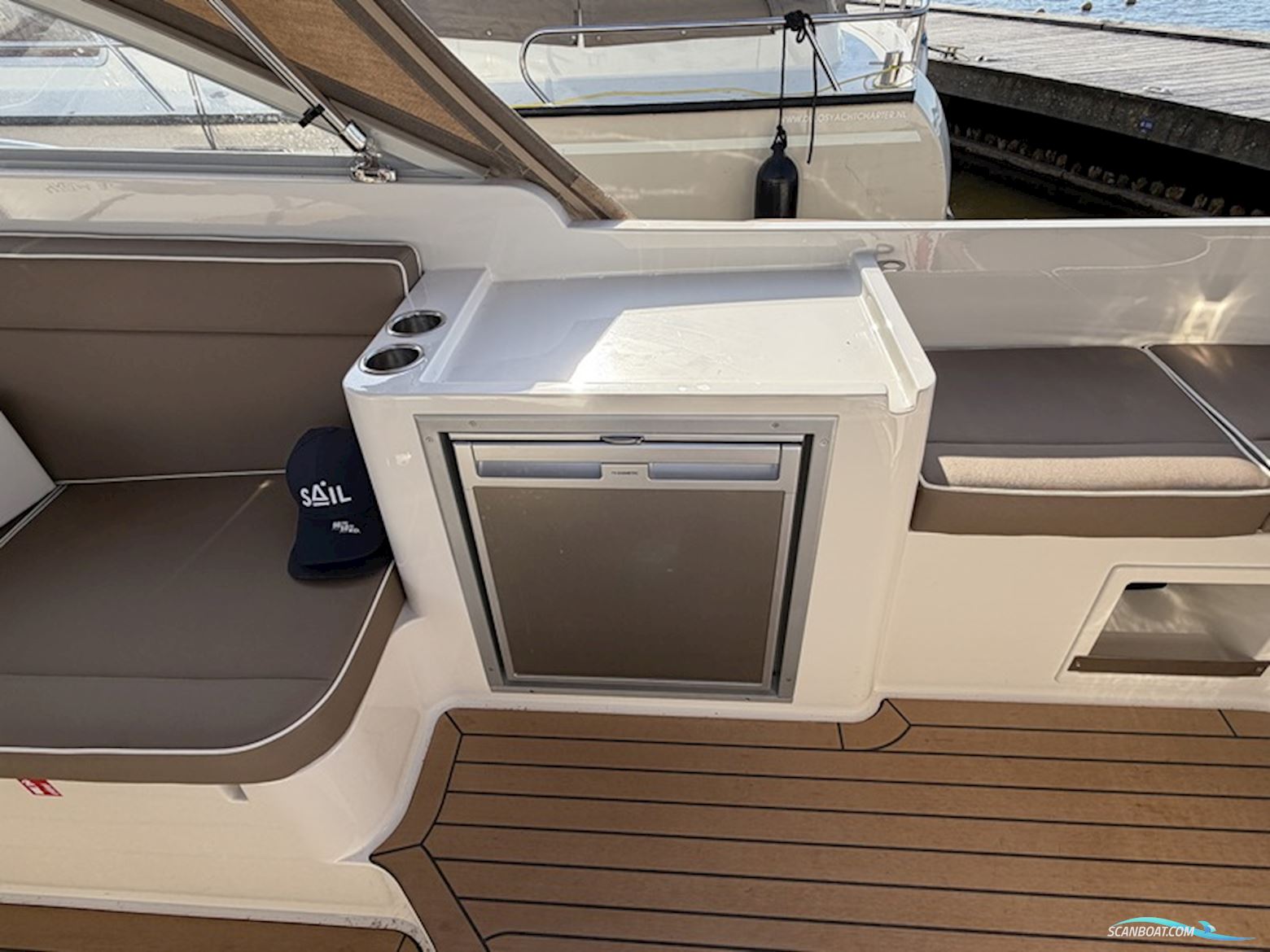 Intender 950 Cabrio