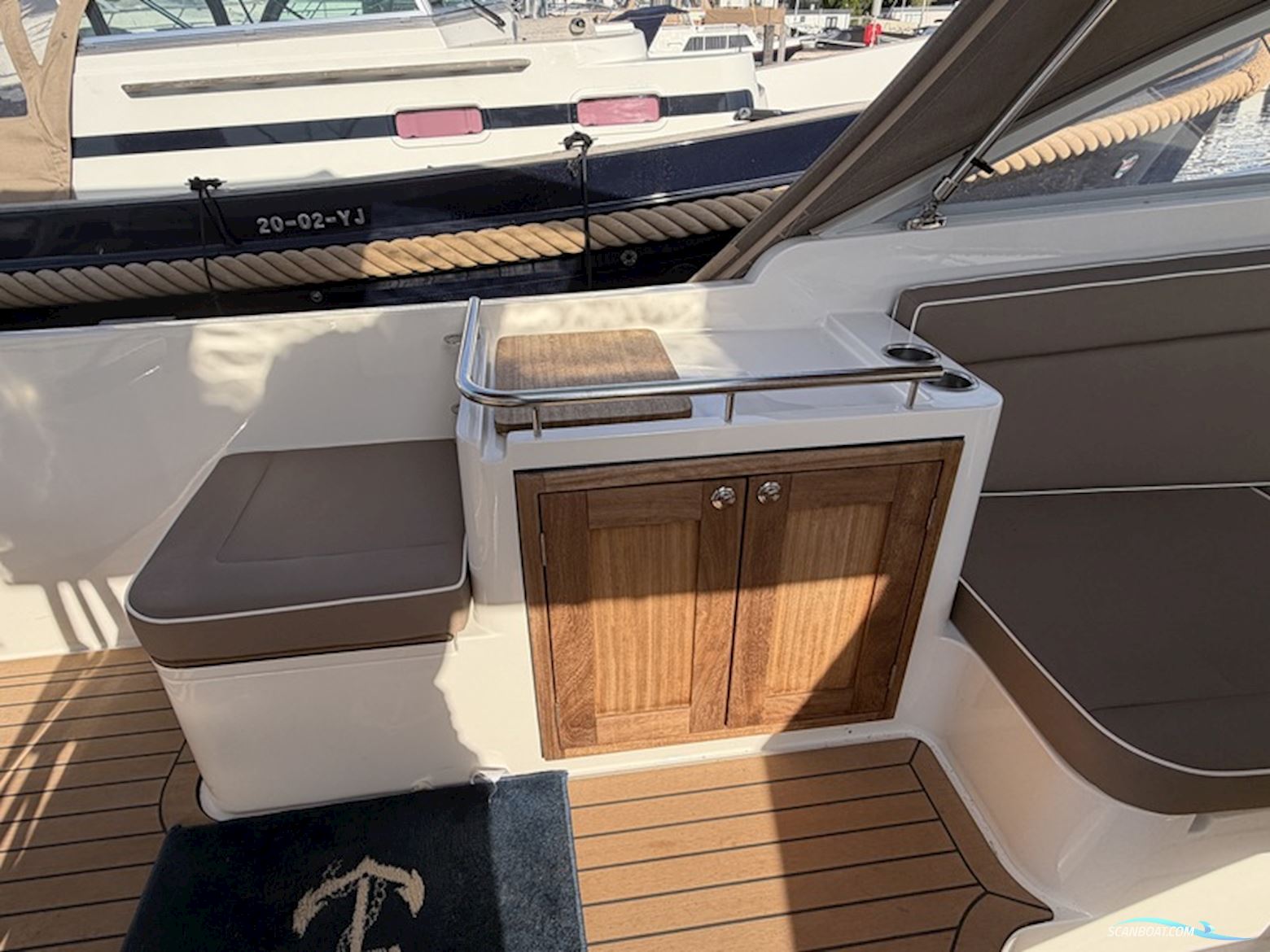 Intender 950 Cabrio