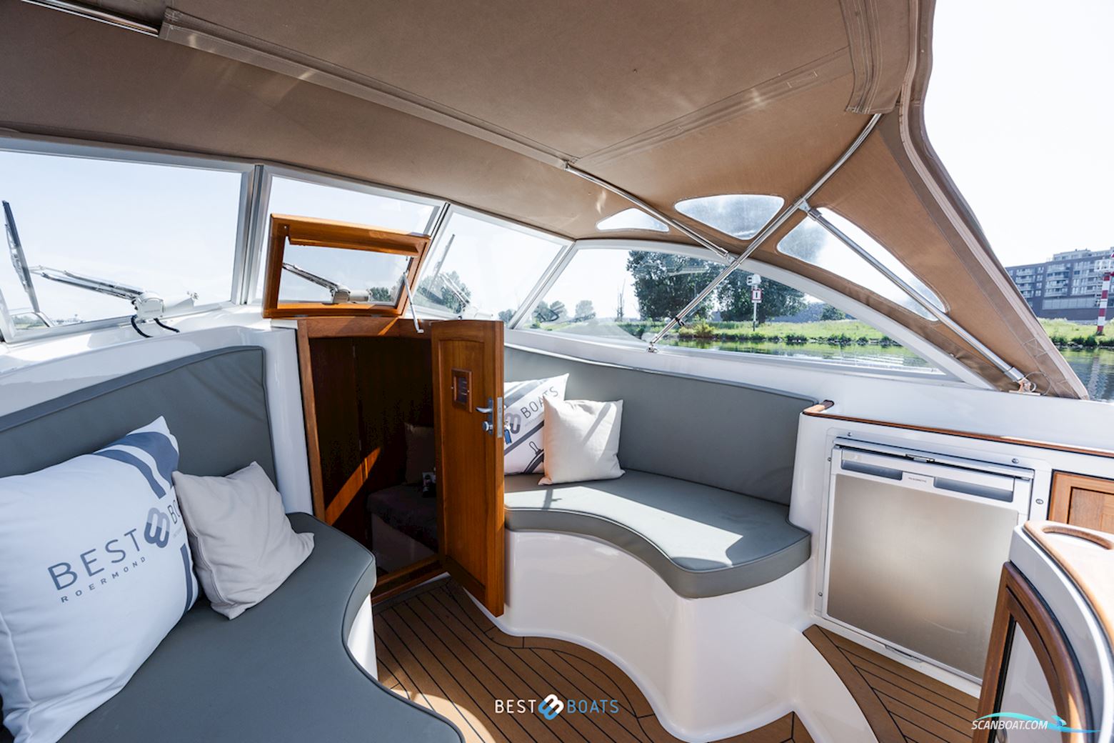 Interboat Intercruiser 27 Cabin