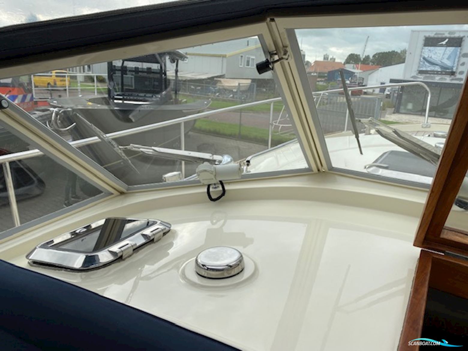 Intercruiser 29