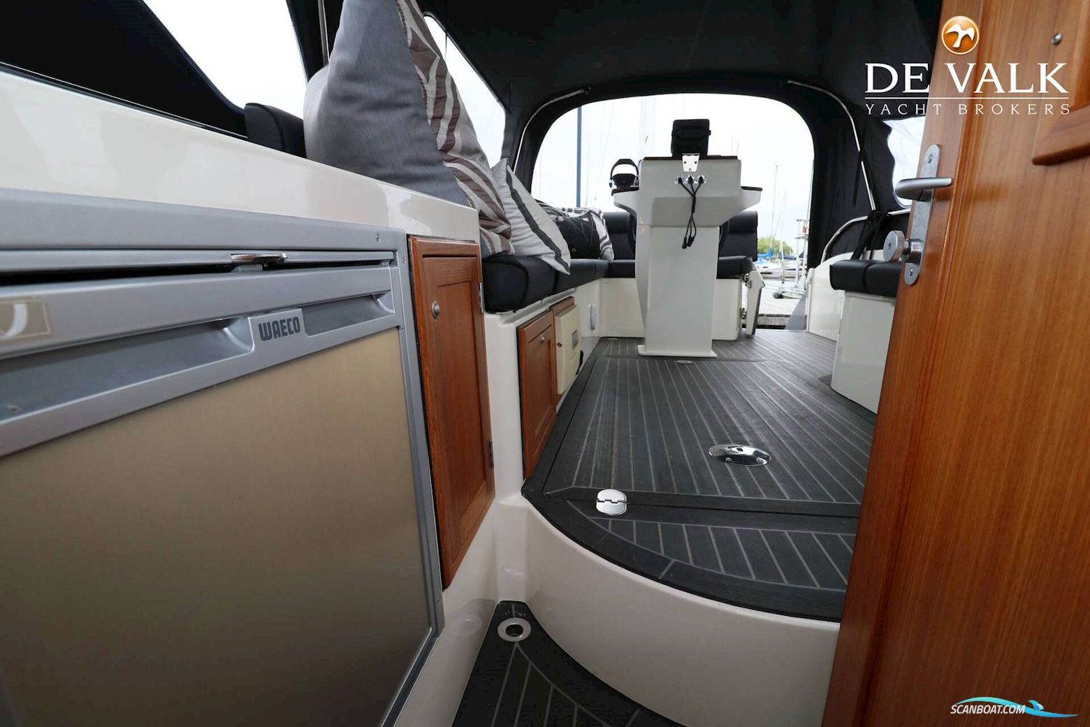 Intercruiser 29