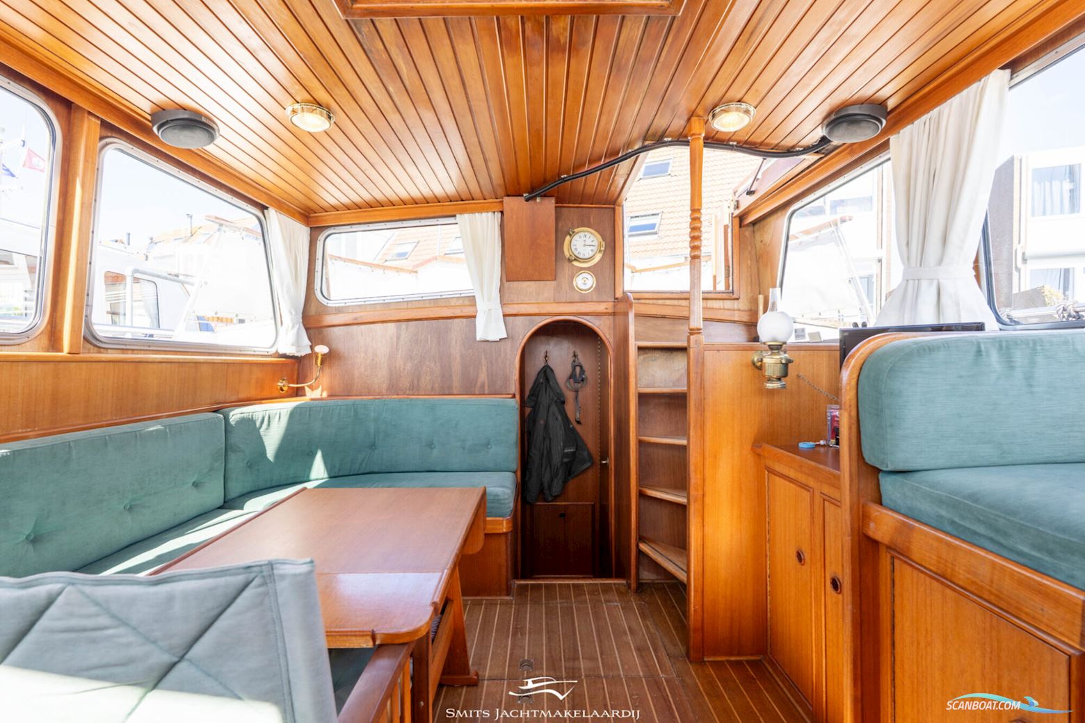 Intership 11.20 AK Cabrio