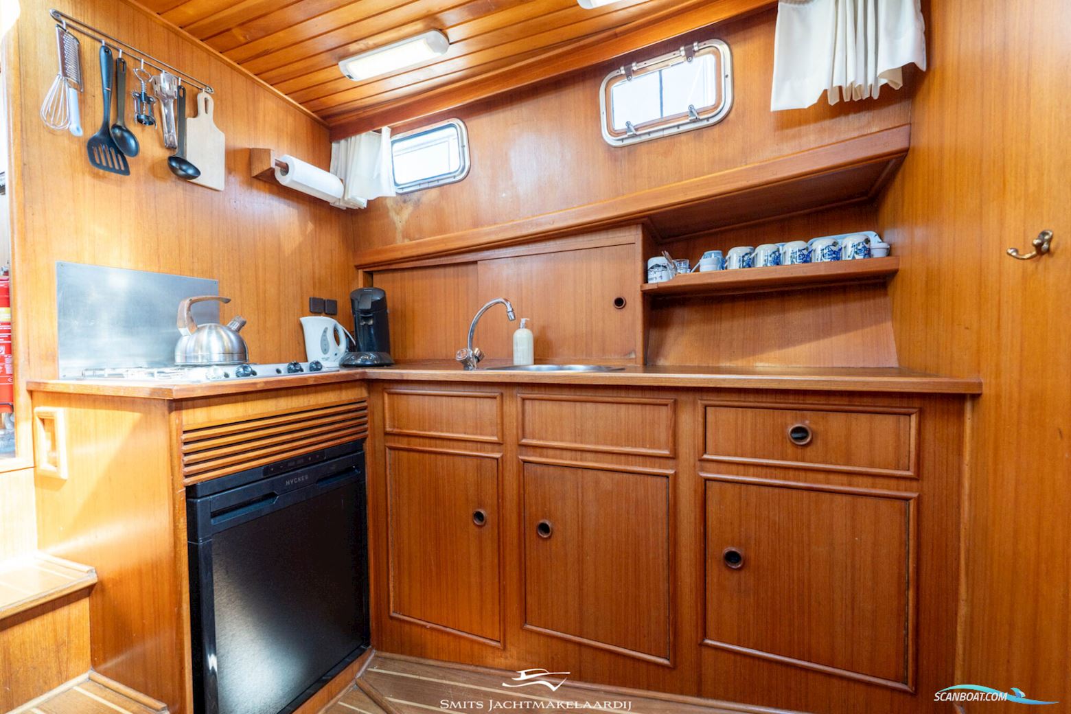 Intership 11.20 AK Cabrio