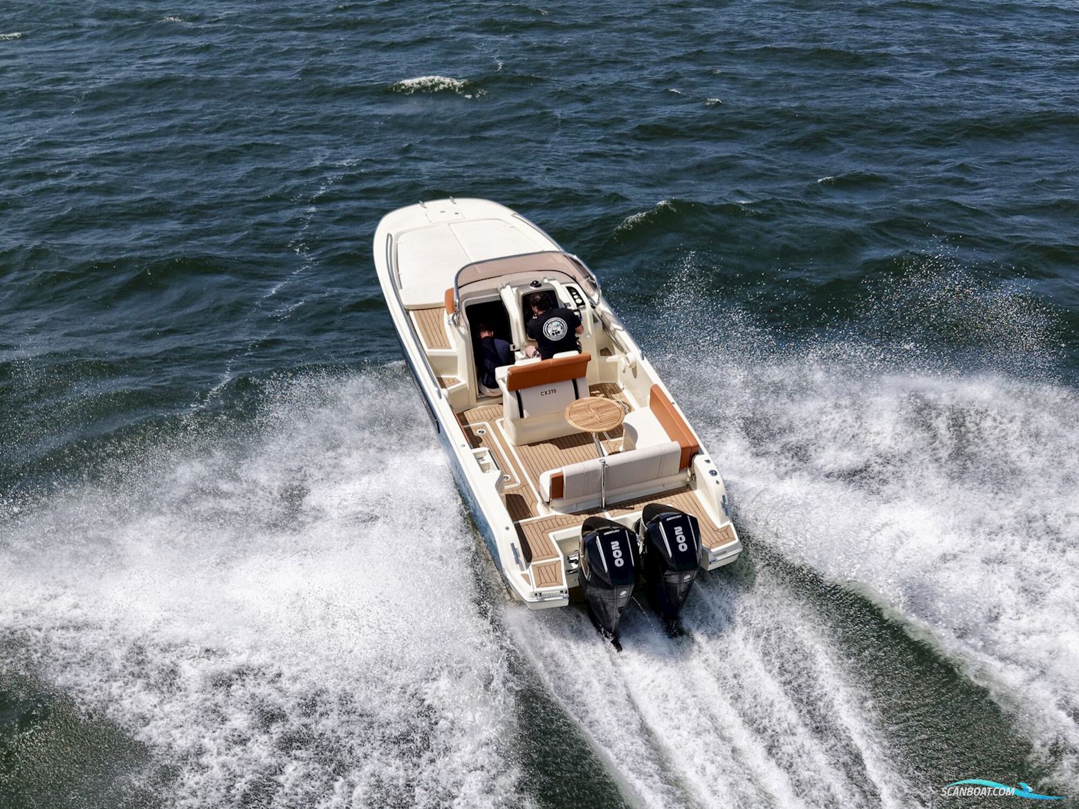 Invictus 270 CX
