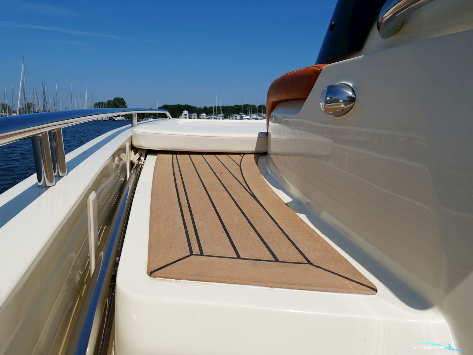 Invictus 270 CX