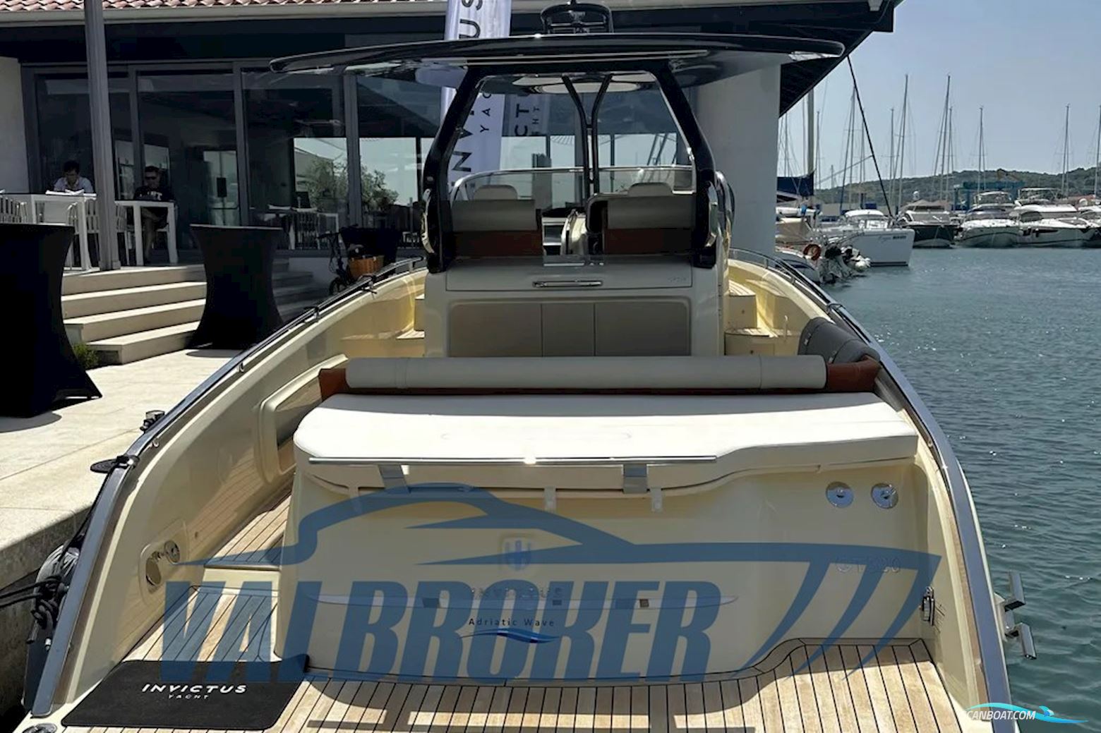 Invictus GT320