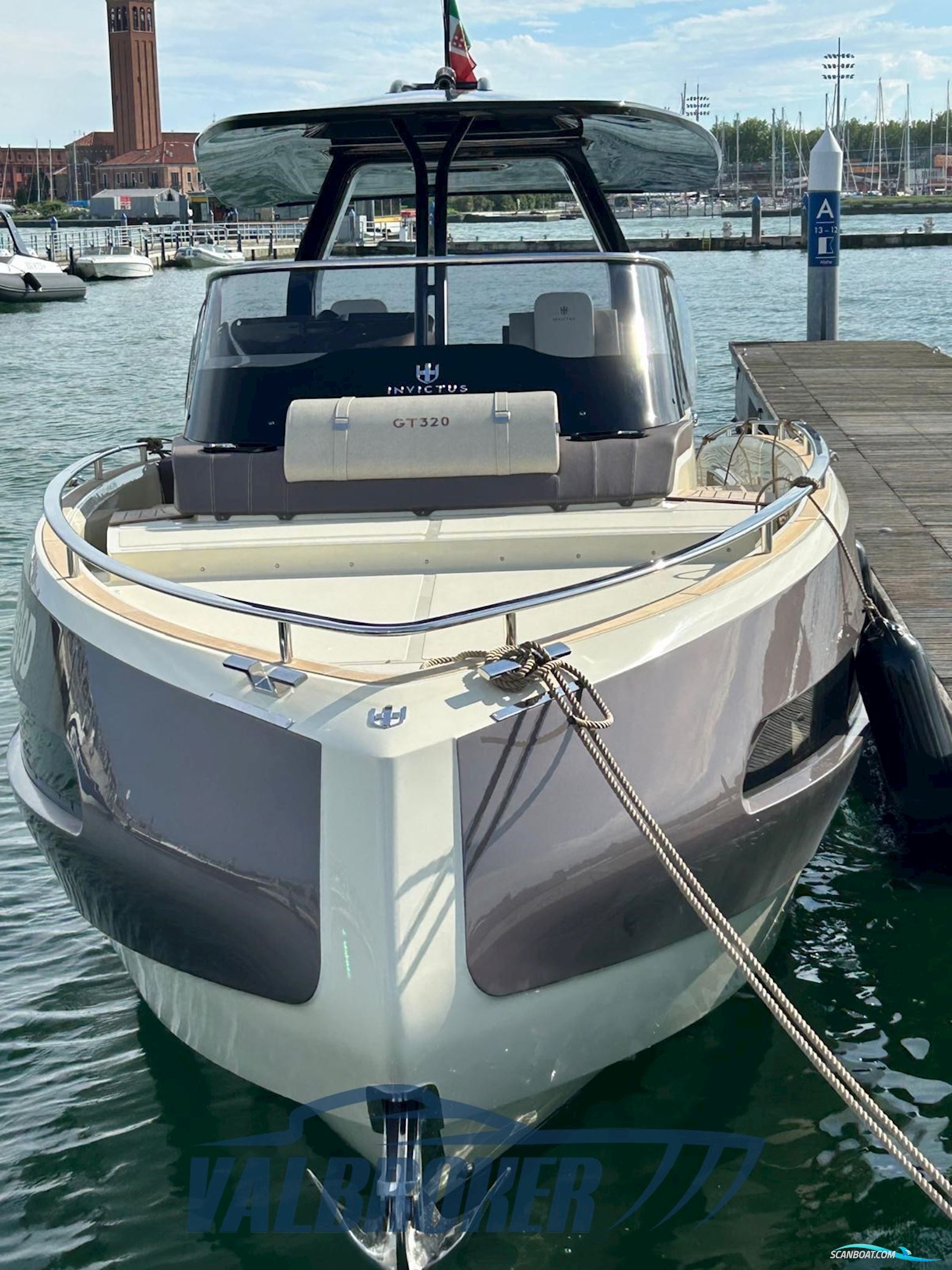 Invictus GT320
