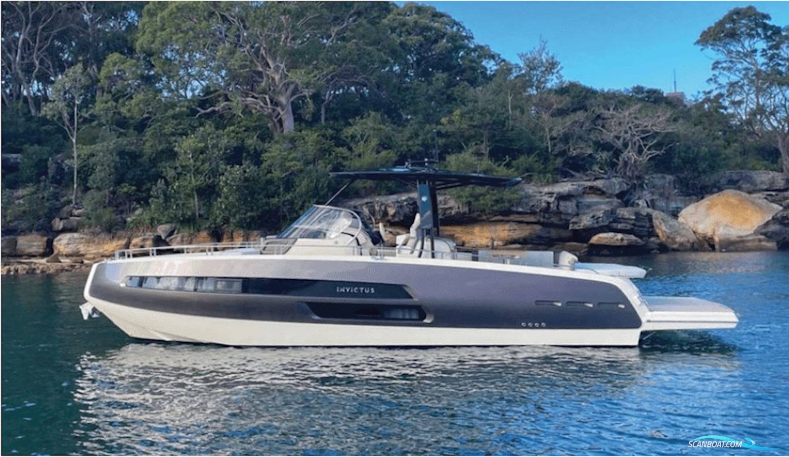 INVICTUS GT370 Motorbåt 2022, med Volvo motor, Frankrike