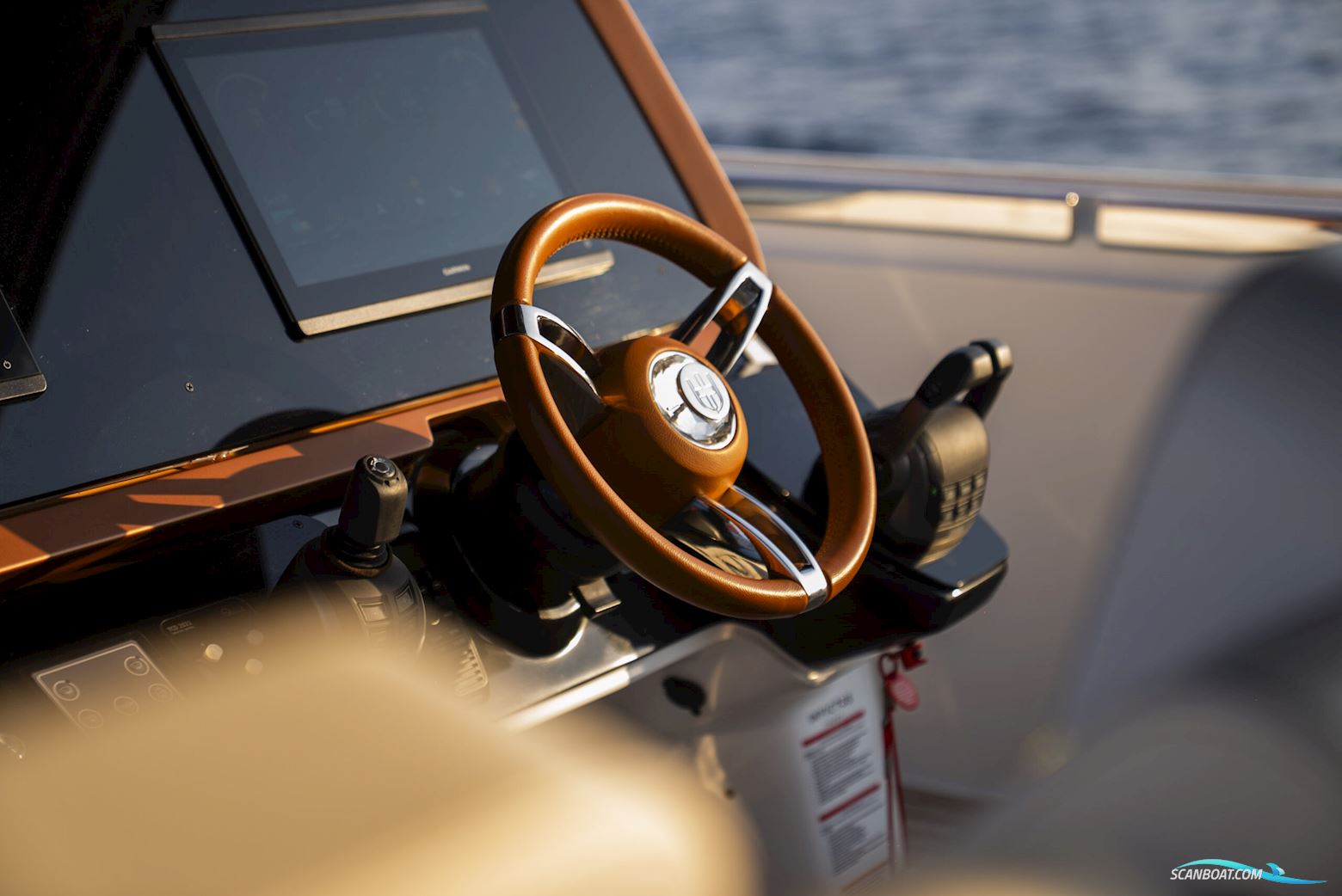 Invictus TT460