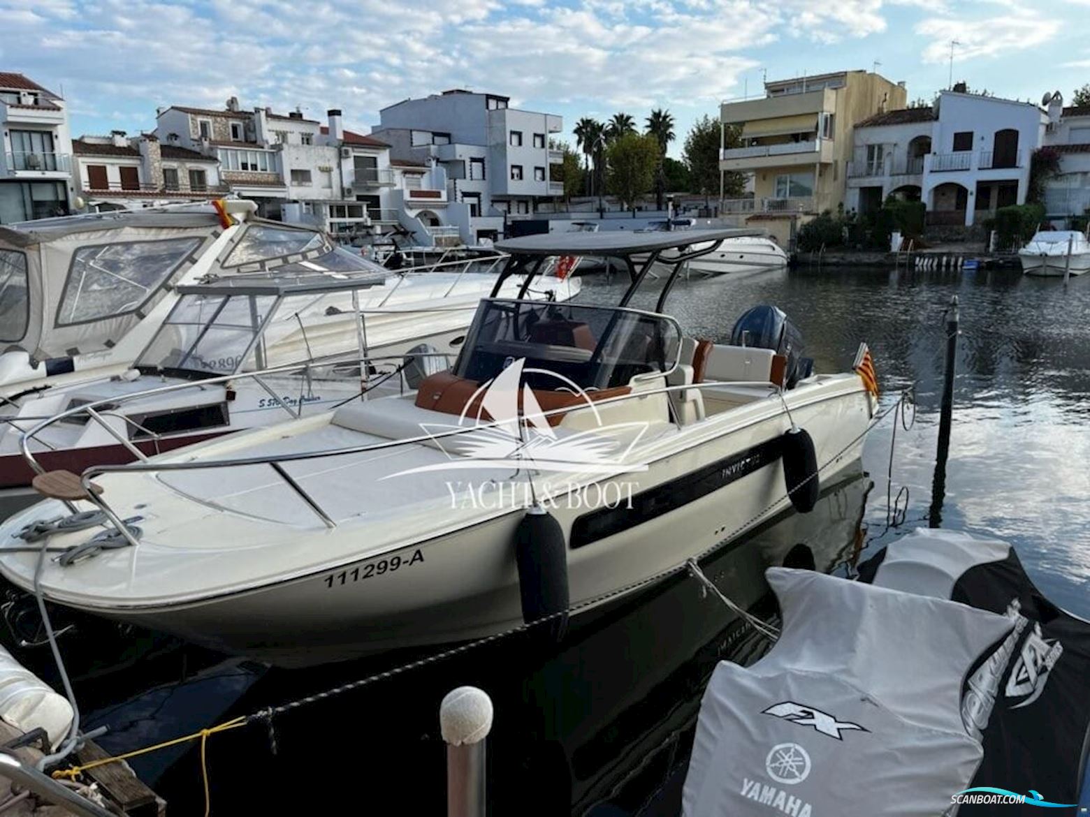 Invictus Yacht Capoforte CX 270