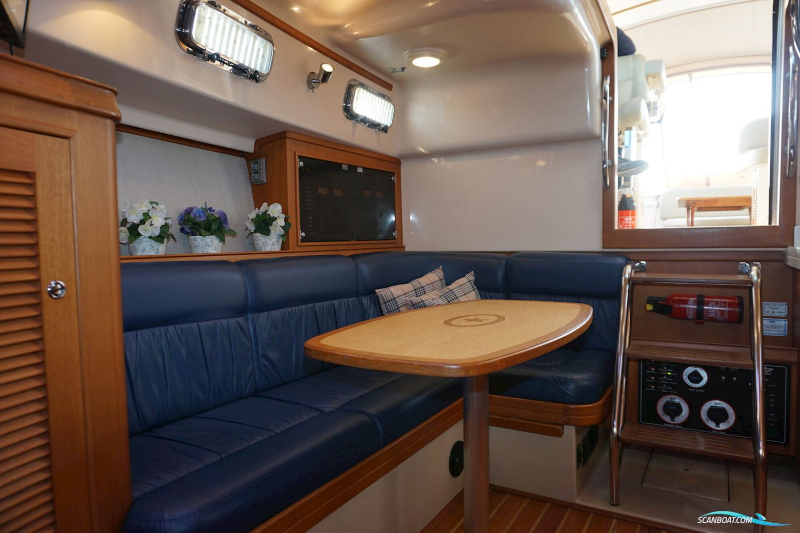 Island Packet Craft 360 Express