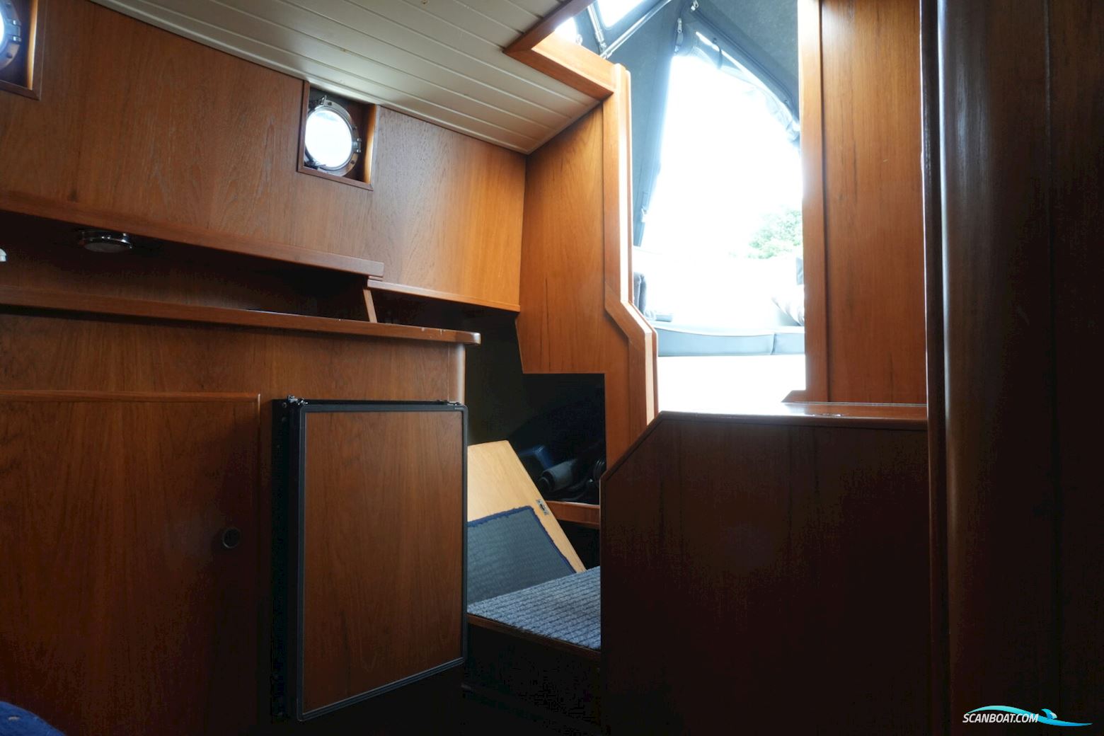 Island Plastics IP23