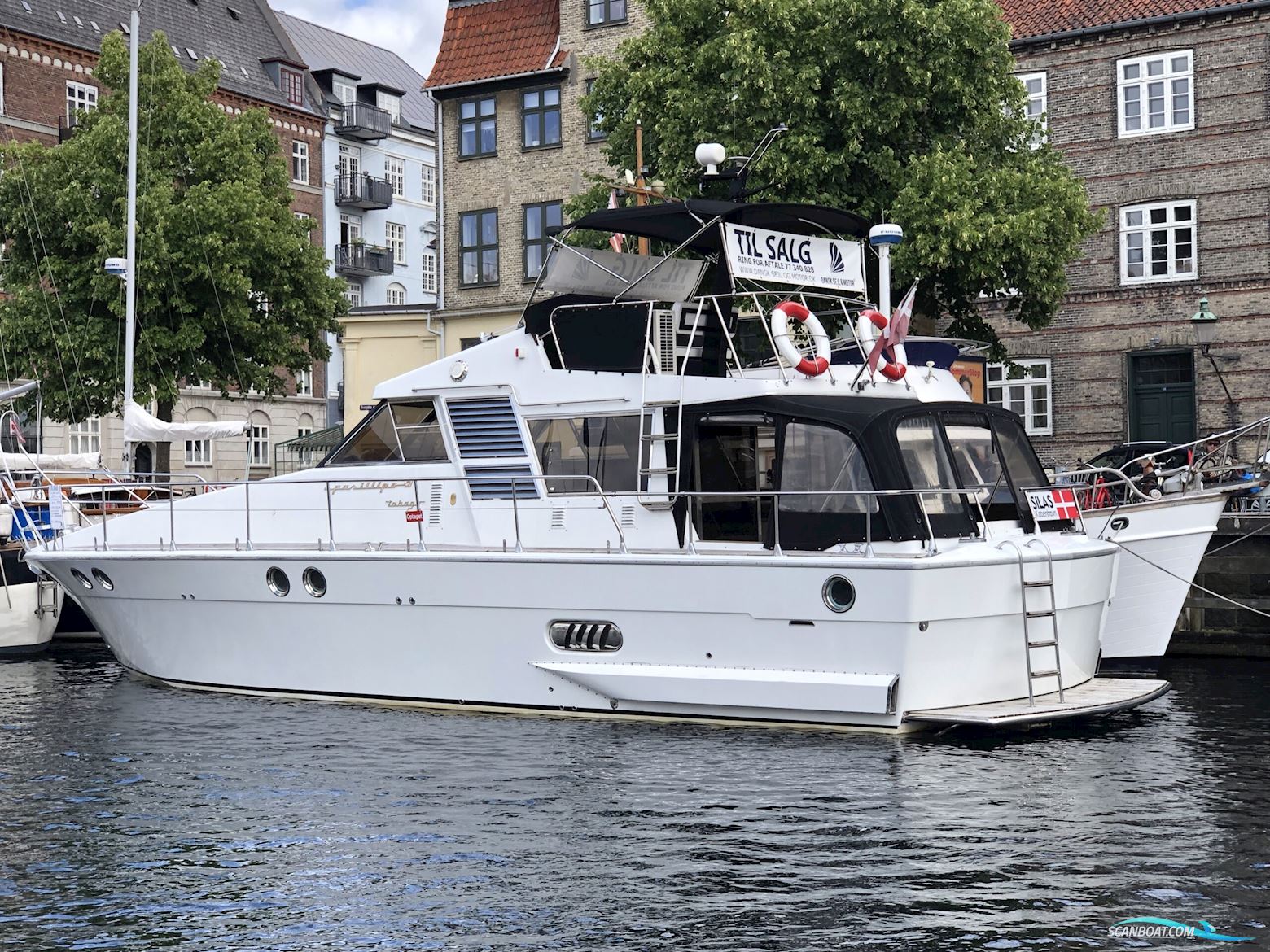 Italiensk Yacht 47 / Kajplads i Kbh Centrum