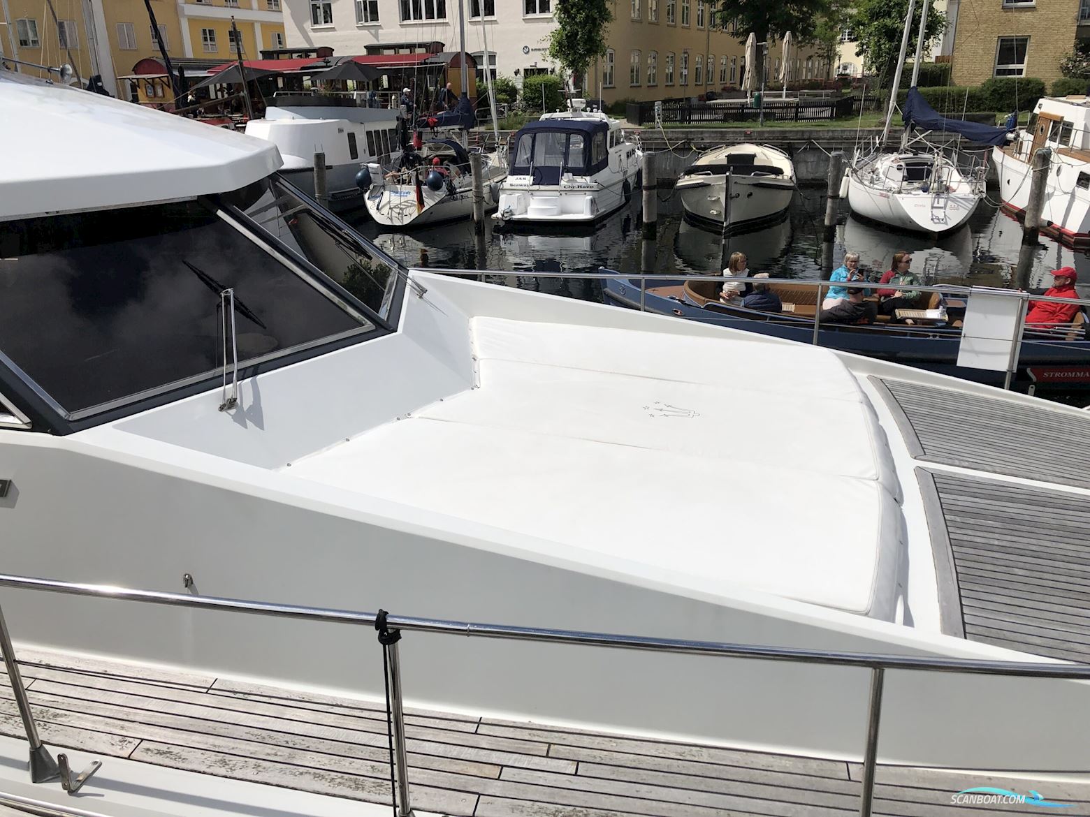 Italiensk Yacht 47 / Kajplads i Kbh Centrum