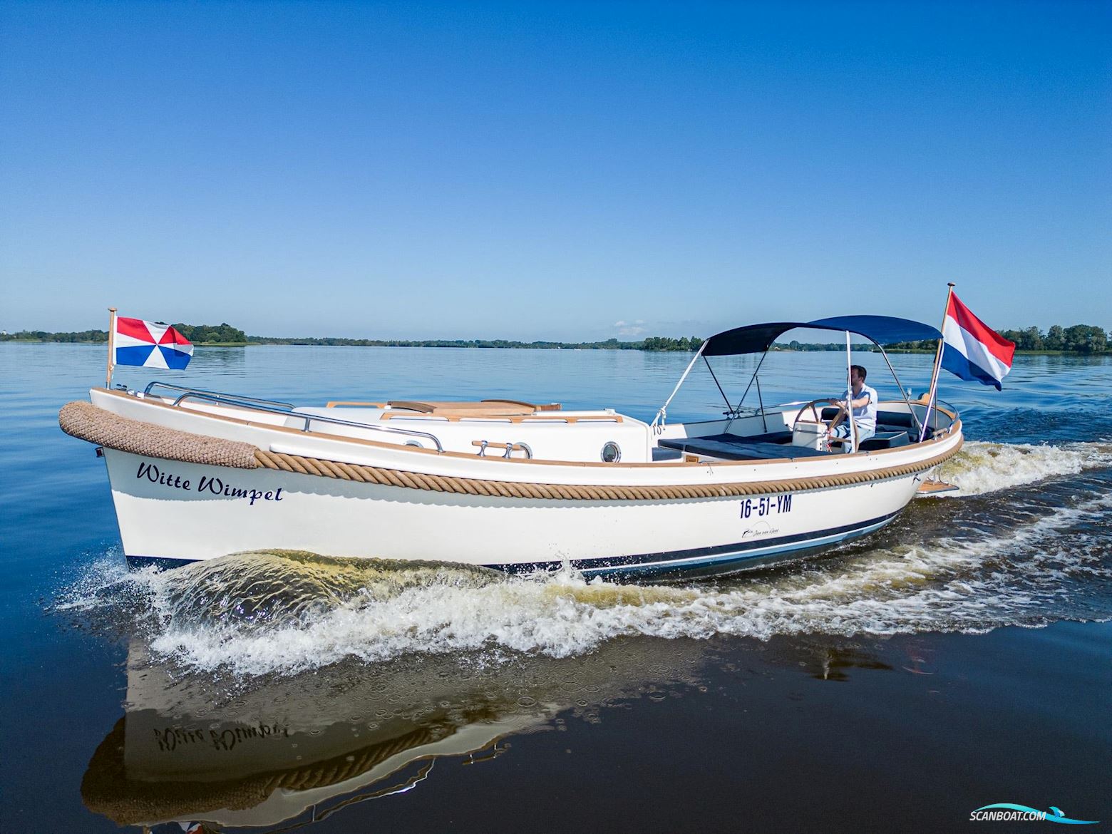 Jan Van Gent 10.35 Cabin