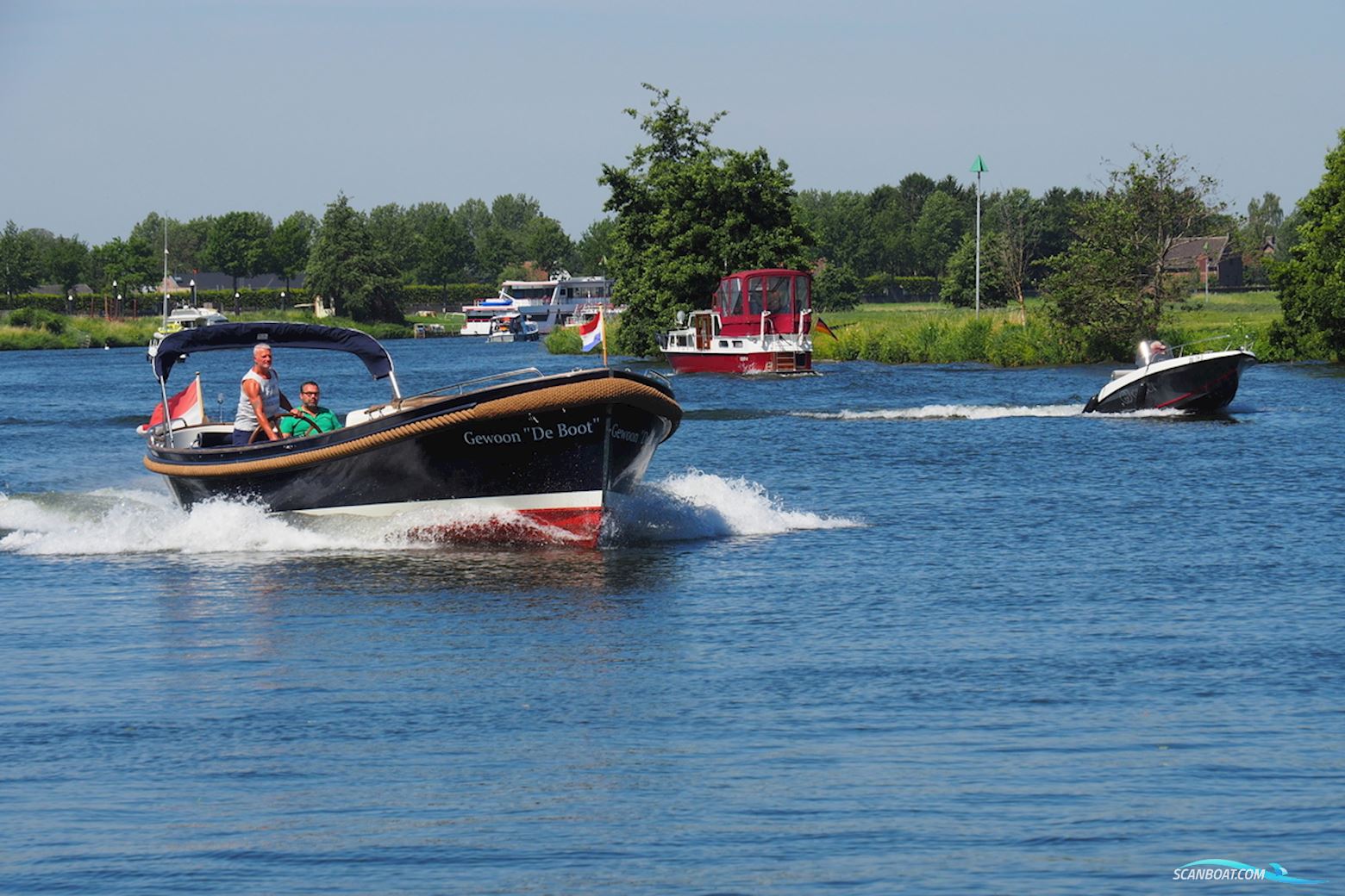 Jan Van Gent 10.35 Cabin