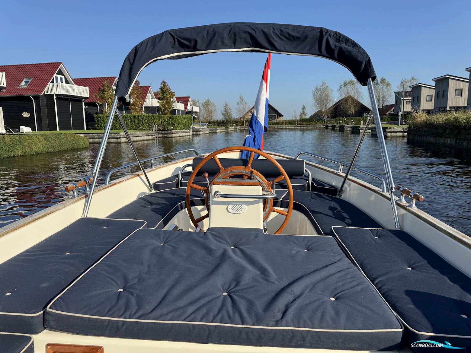 Jan Van Gent 8.20 Open