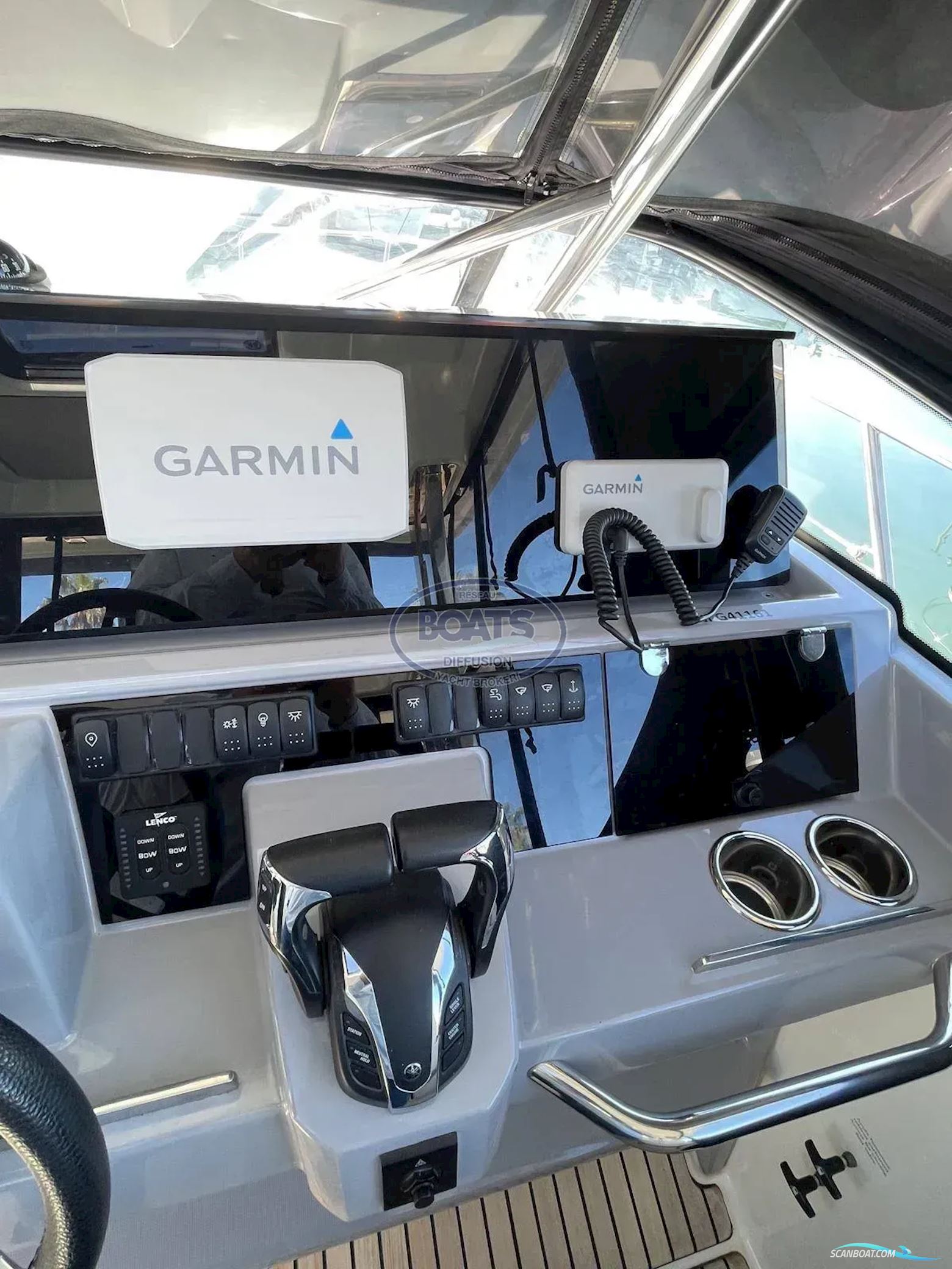 Jeanneau  Cap Camarat 10.5