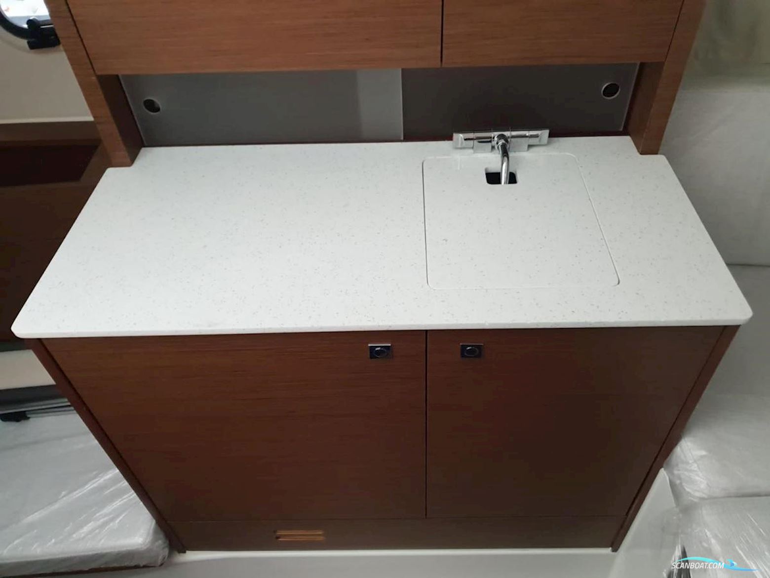 Jeanneau  Cap Camarat 9.0 WA