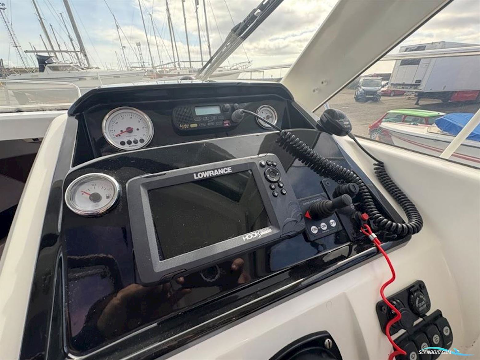 Jeanneau  Merry Fisher 755