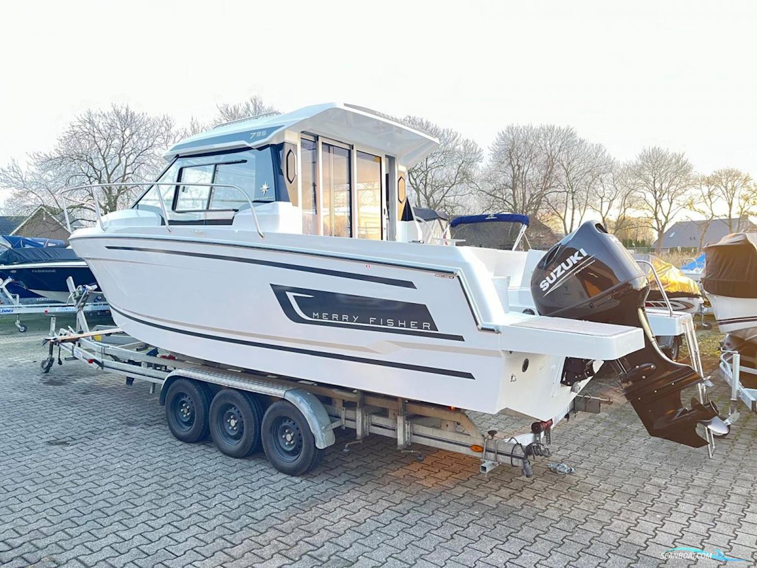 Jeanneau  Merry Fisher 795 Serie 2